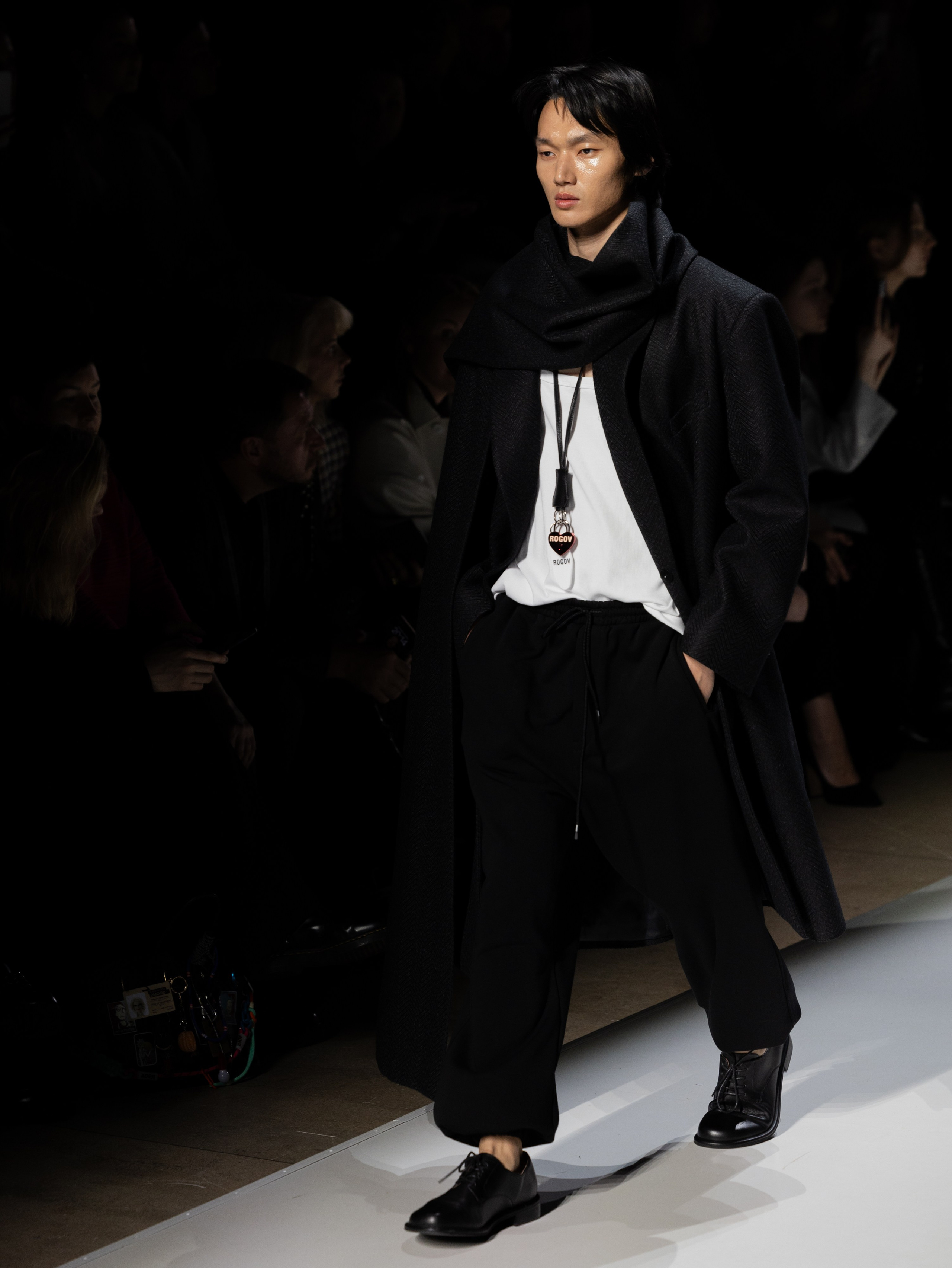 ROGOV. Портретный фотограф в Москве Дарина Шевко