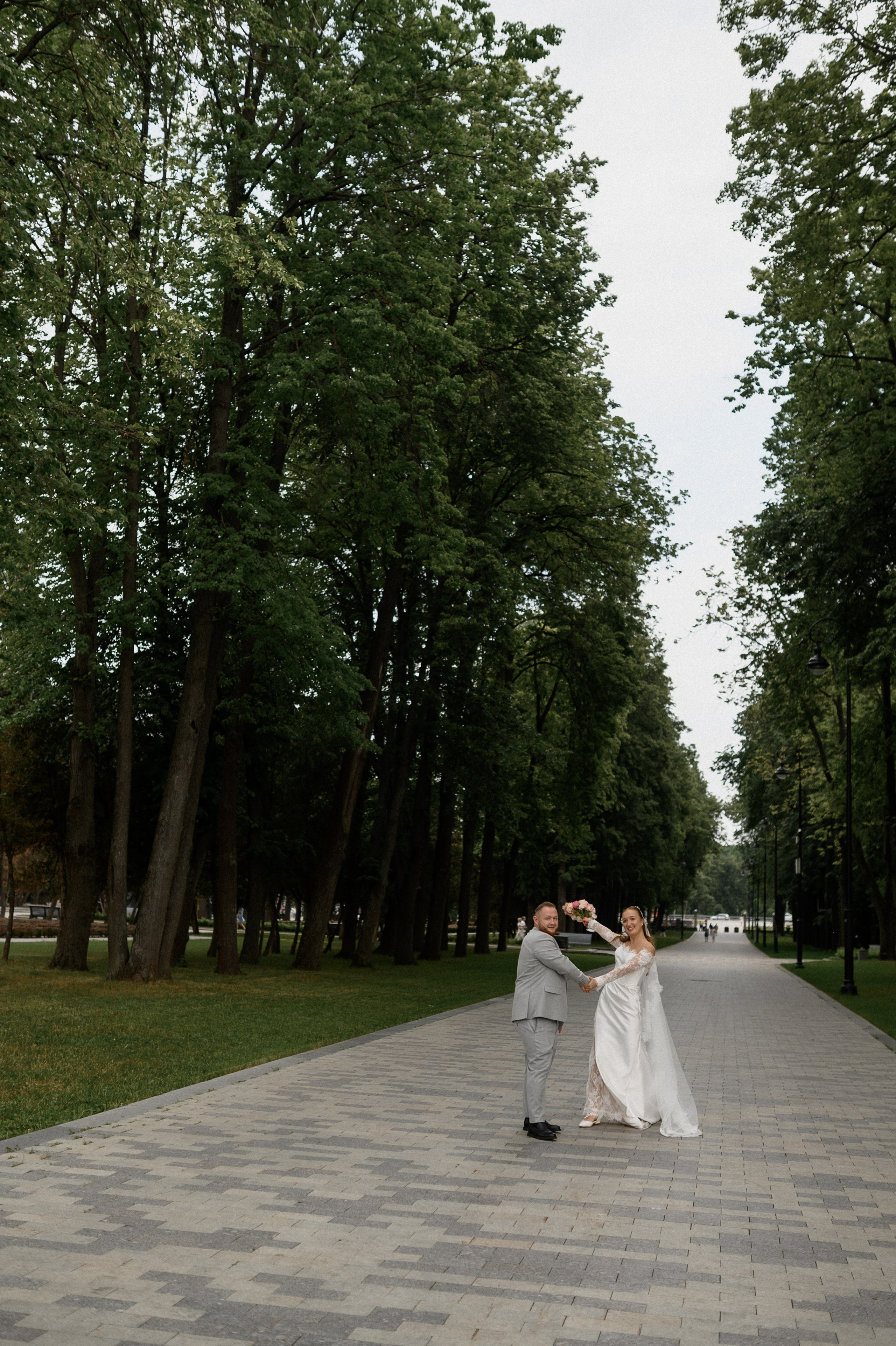 Денис и Даша. Северный речной вокзал. Семейный и свадебный lifestyle-фотограф в Москве Мария Петрова