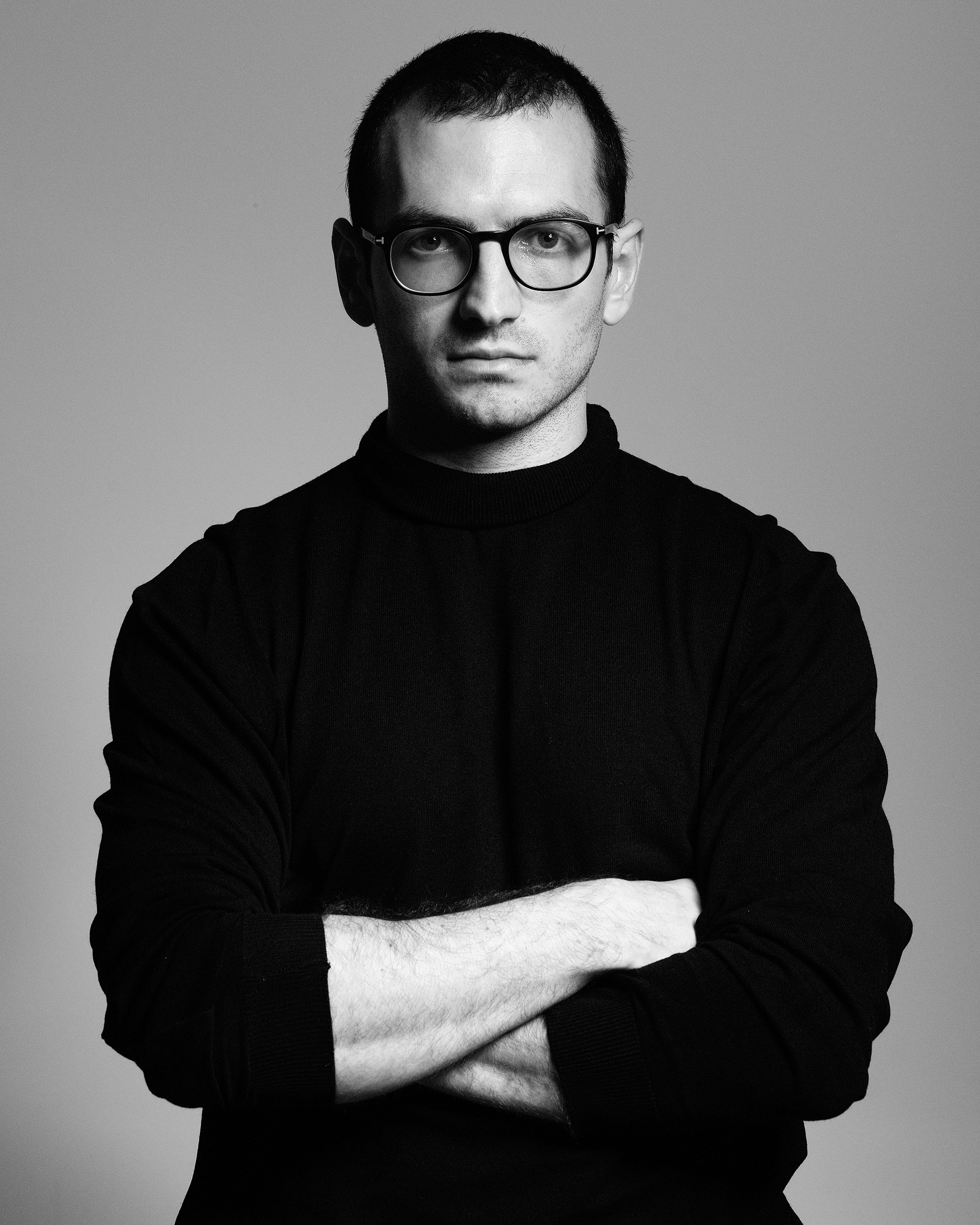 Мужской портрет. Портретный фотограф Белград Матвей Кармаков