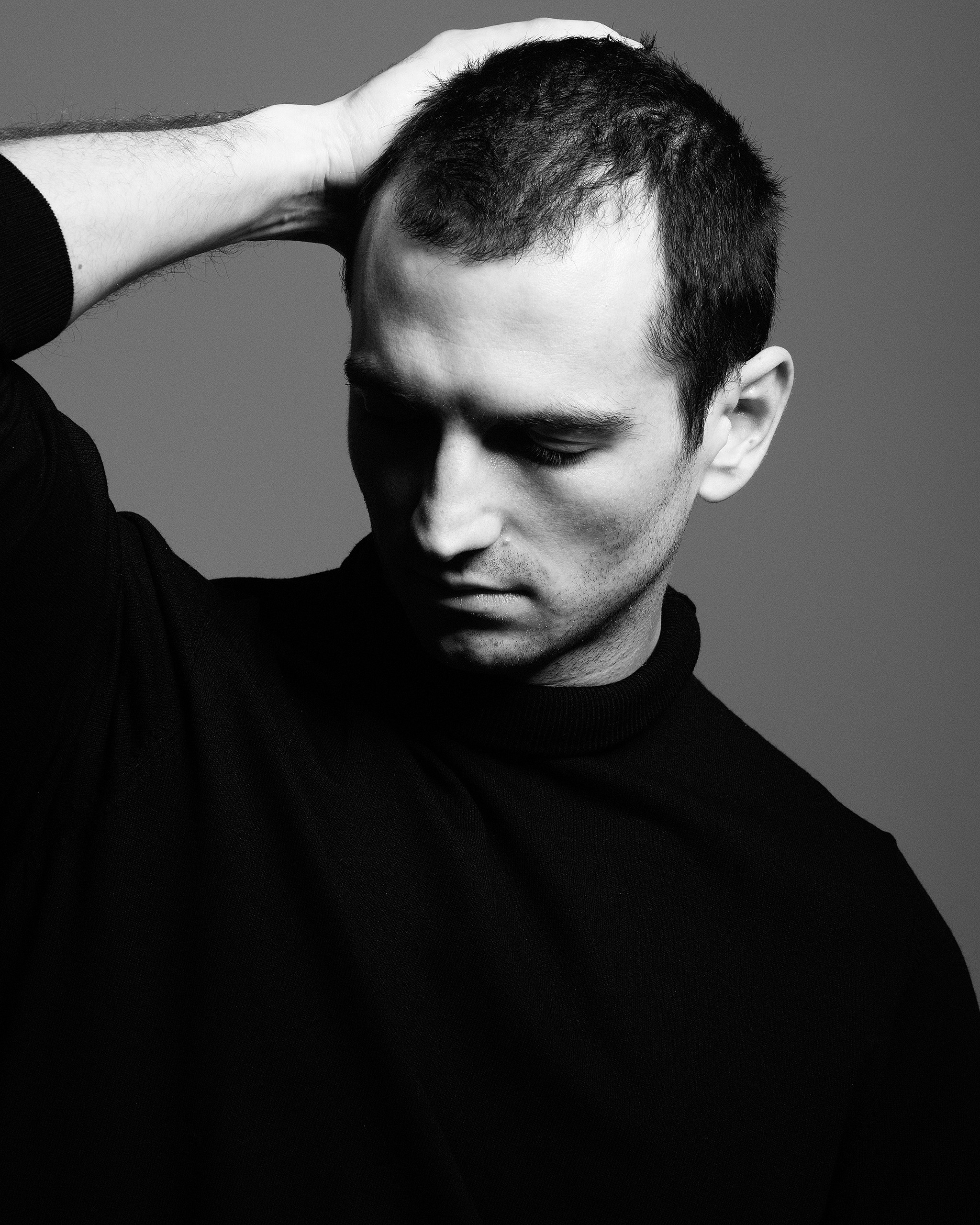 Мужской портрет. Портретный фотограф Белград Матвей Кармаков