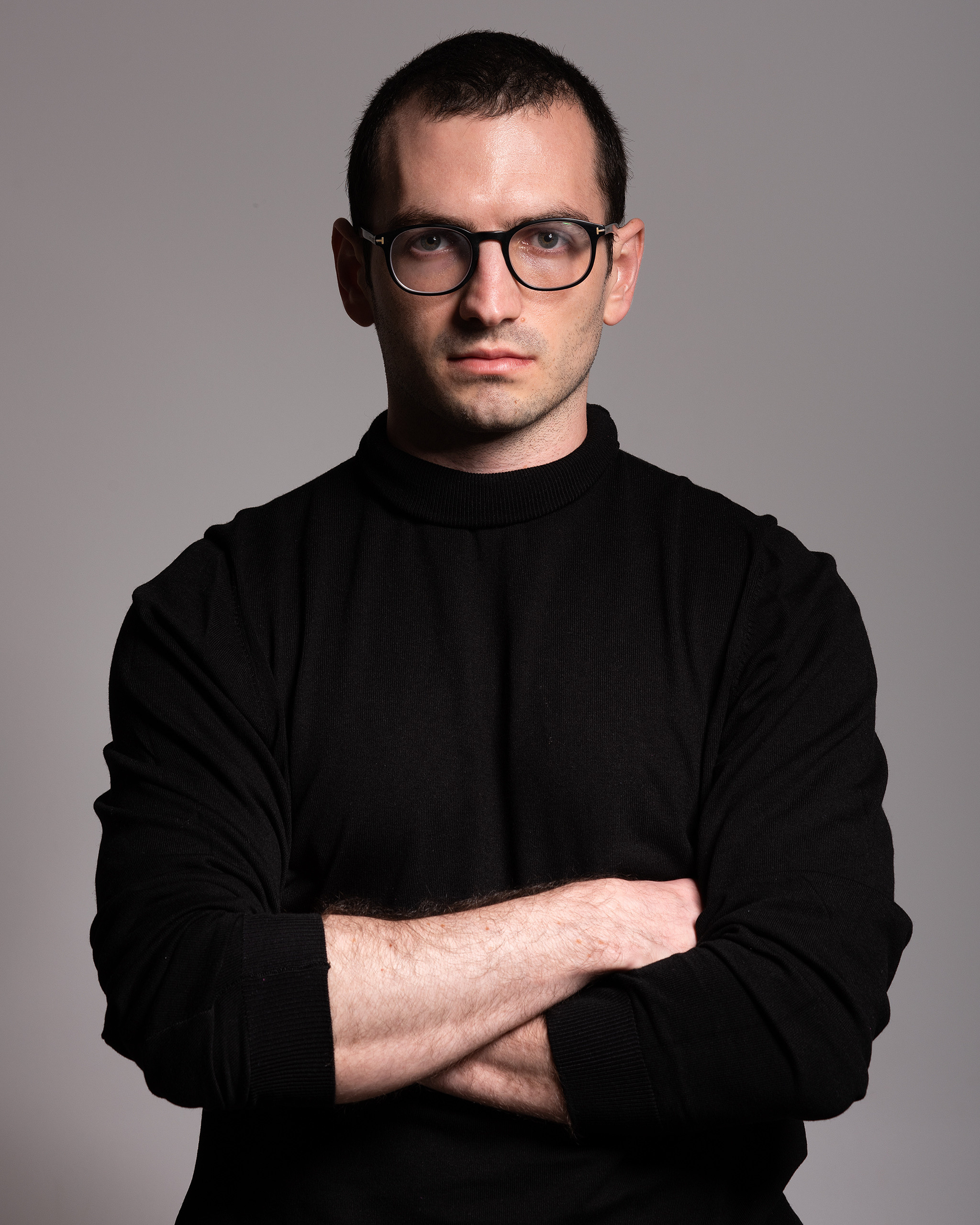 Мужской портрет. Портретный фотограф Белград Матвей Кармаков