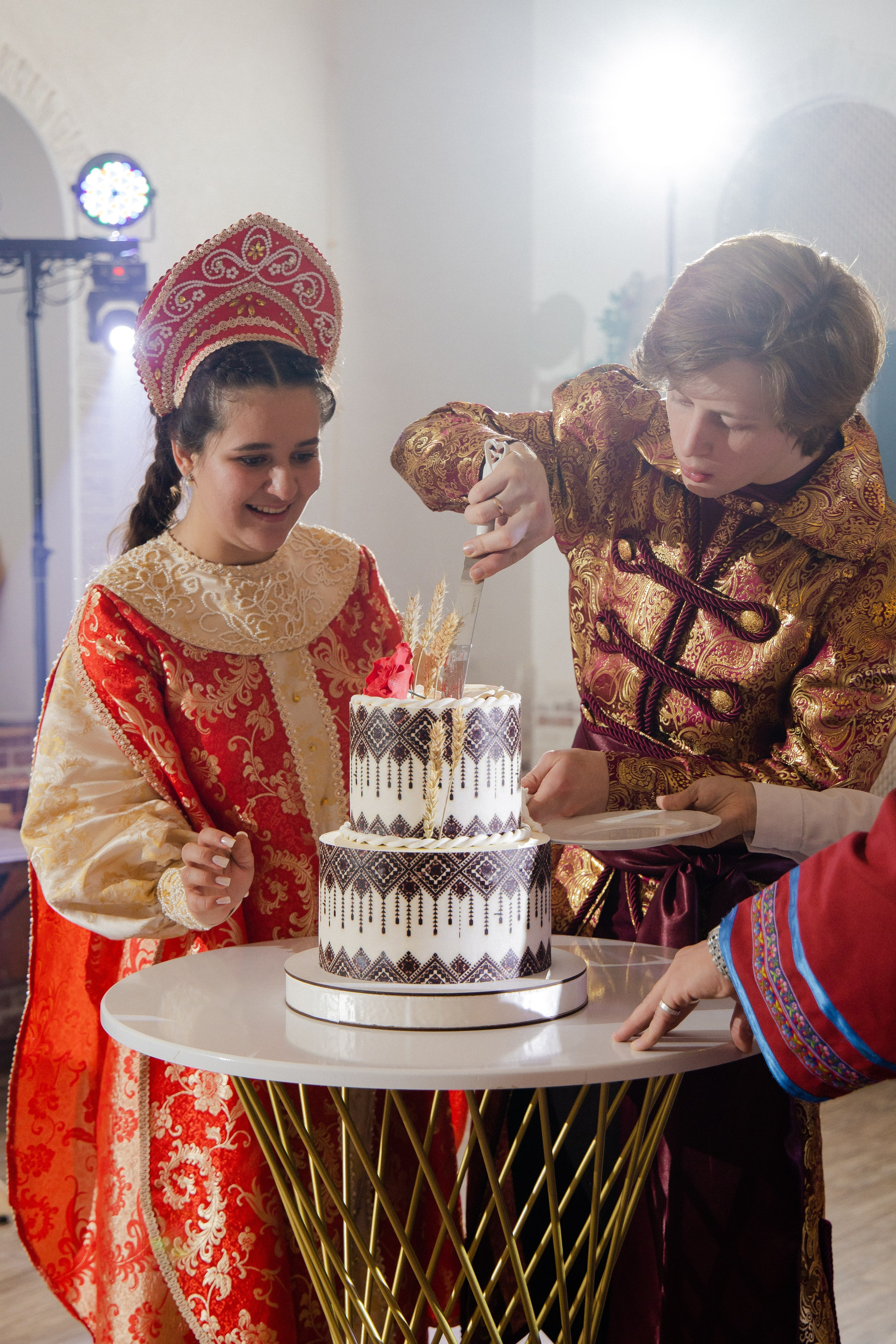 M+E. Организация и съёмка мероприятий любого формата. Иван Быков