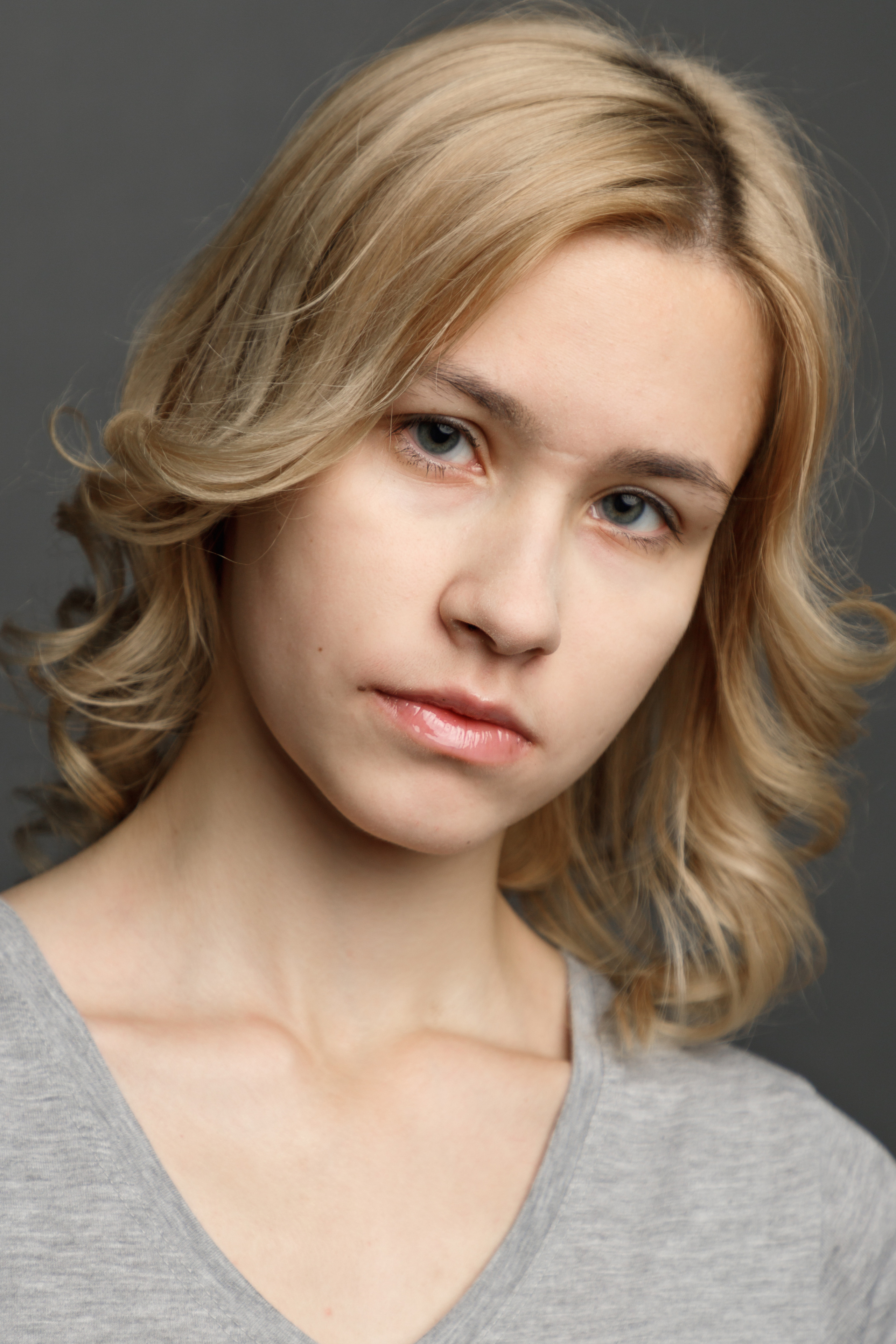 Актерское портфолио, актерский портрет, Ульяна Семиречинская