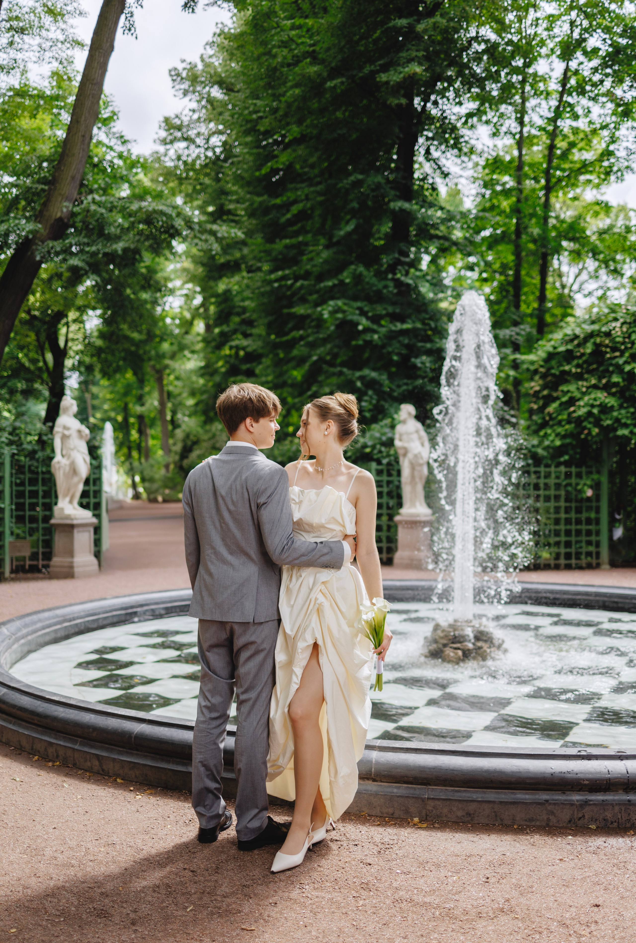 Артем Варвара, Летний сад. Боженова Елена фотограф Санкт-Петербург