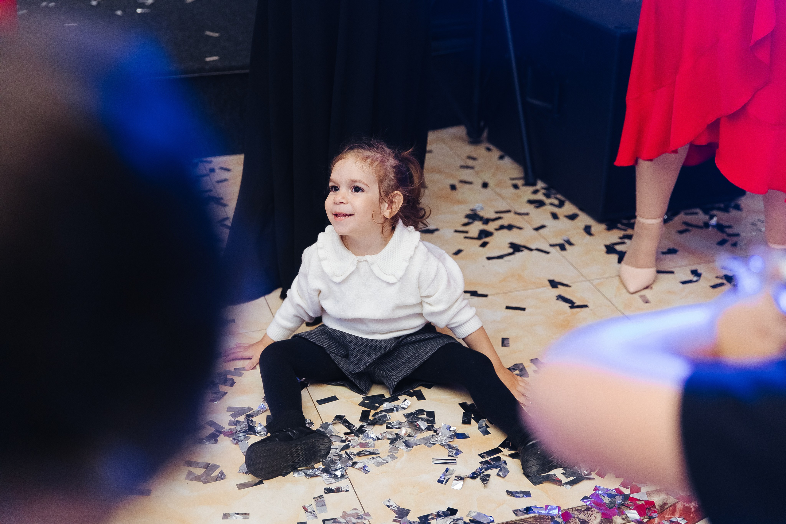 Ани и Назели. 35&5 День рождения, «Янтарь». Фотограф в Красноярске Надежда Воскресенская