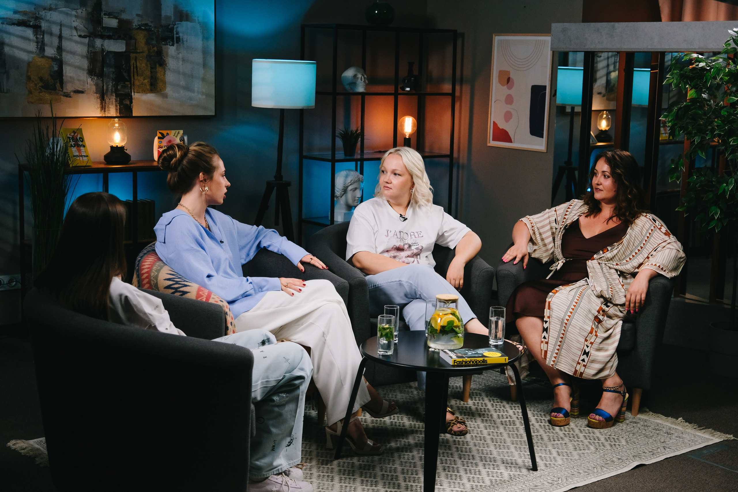 Репортажная съемка. Фотограф сюжетных съемок и портретов в Санкт-Петербурге и Москве Стася Ефремова