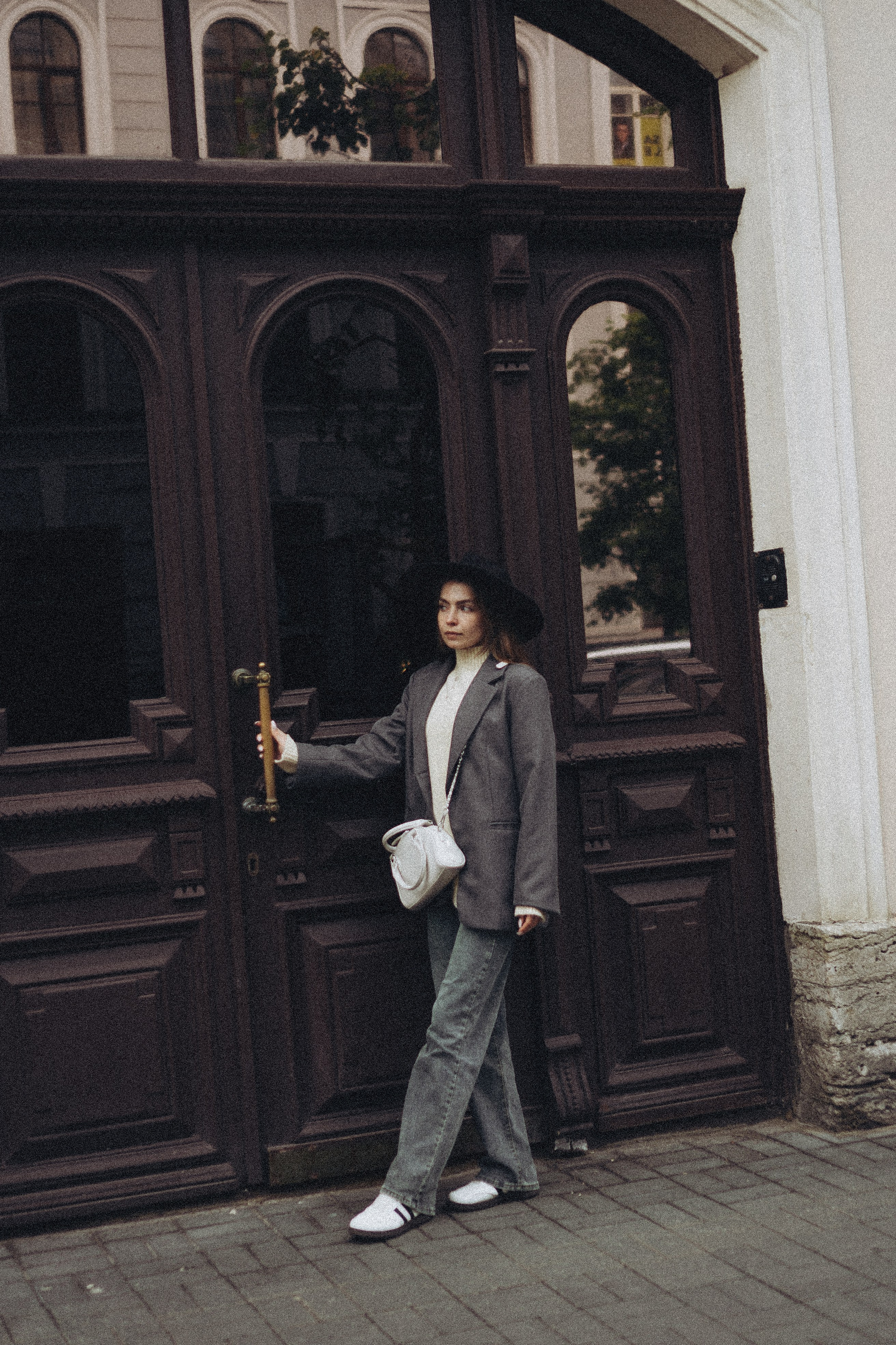 ПРОГУЛКА НА ЧЕРНЫШЕВСКОЙ. Профессиональный фотограф, Санкт-Петербург — Виктория Богомолова