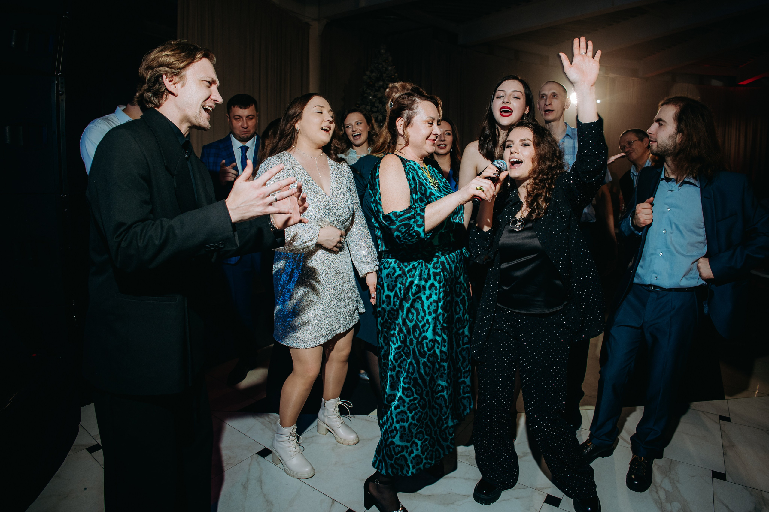 АВРОРА — с Новым Годом!. Фотограф в Саратове Александр Кухаренко. И не только в Саратове :)