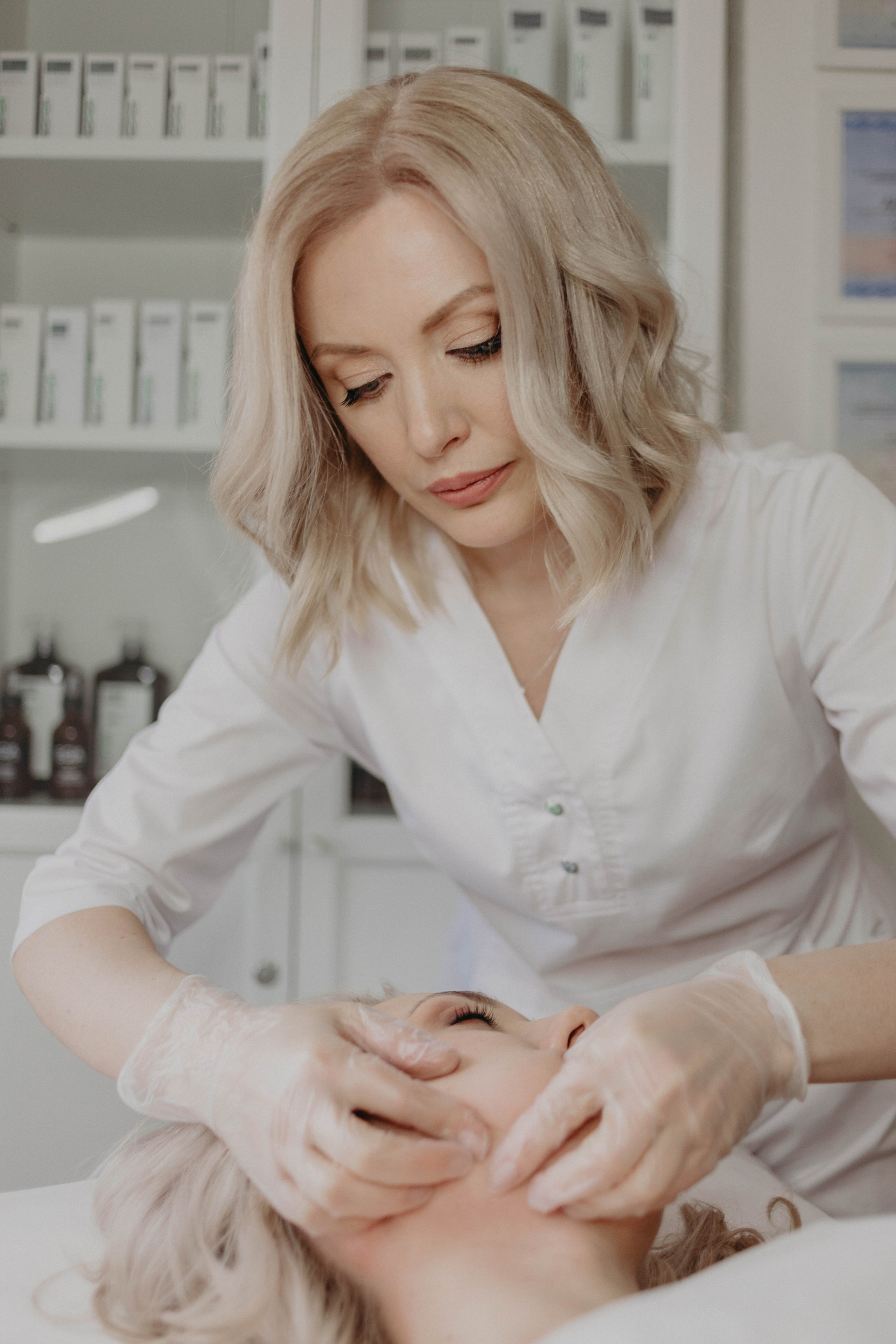 Фотоконтент 2024 за 2 часа для Косметолог. Фотограф в Краснодаре Евгения Михаевич