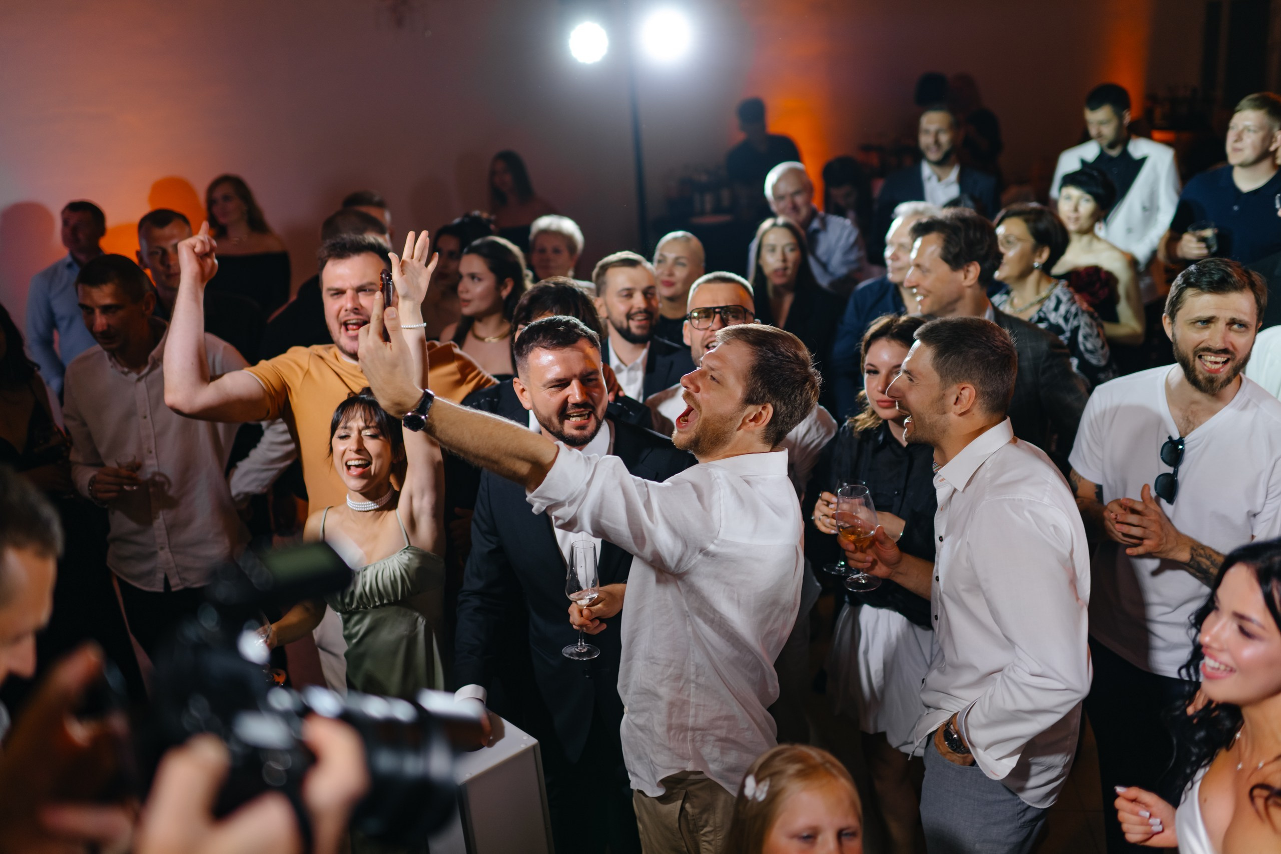 Фотограф на свадьбу Минск Москва Санкт-Петербург Свадебный фотограф Фотограф на свадьбу Репортажный фотограф Love Story Свадебная прогулка. Свадебный фотограф — Крюков Константин