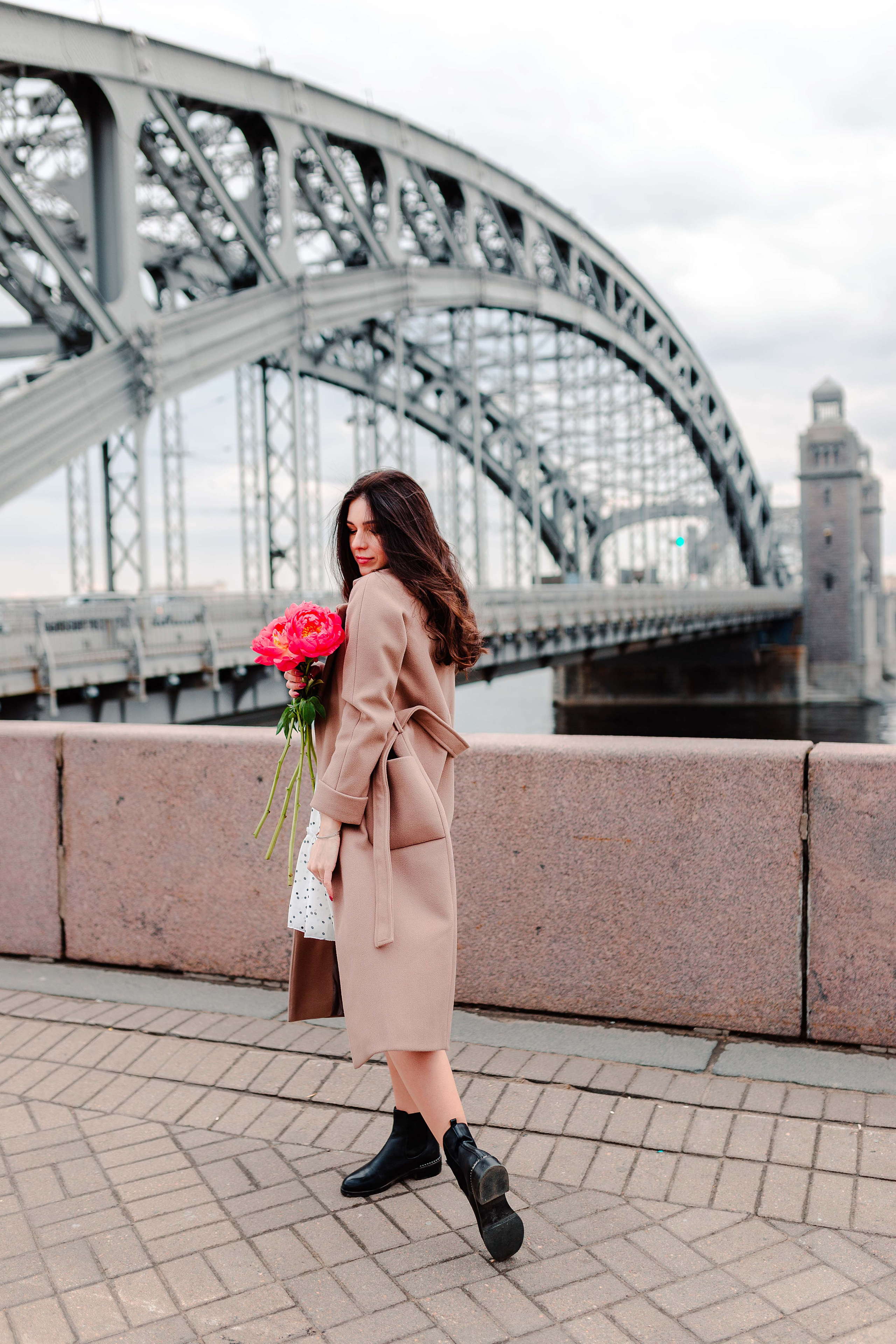 Съемка на Большеохтинском мосту. Семейный и индивидуальный фотограф в Санкт-Петербурге Маргарита Щипкова