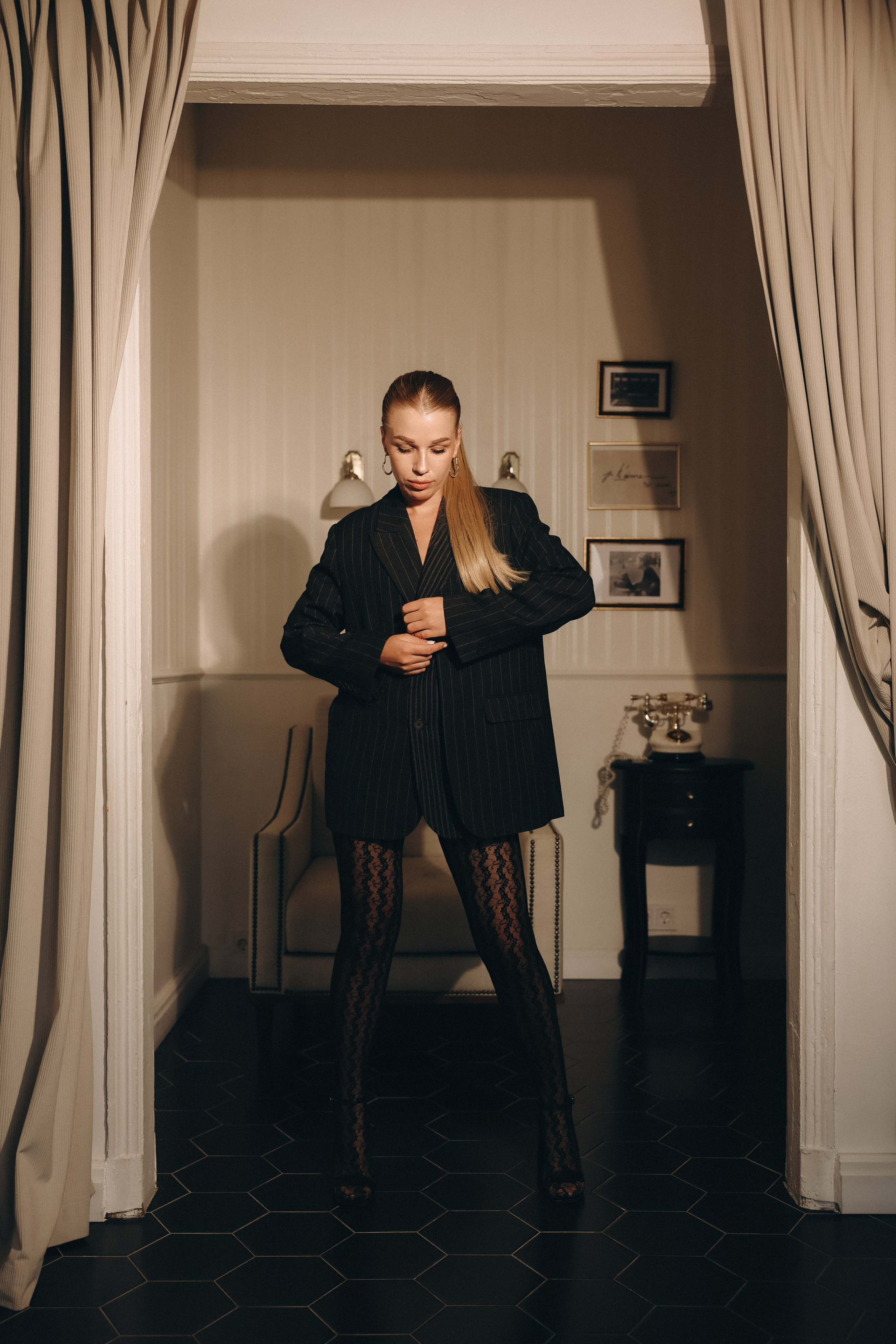 SASHA 13 point balcon. Kharchenkotatianaweddingphoto