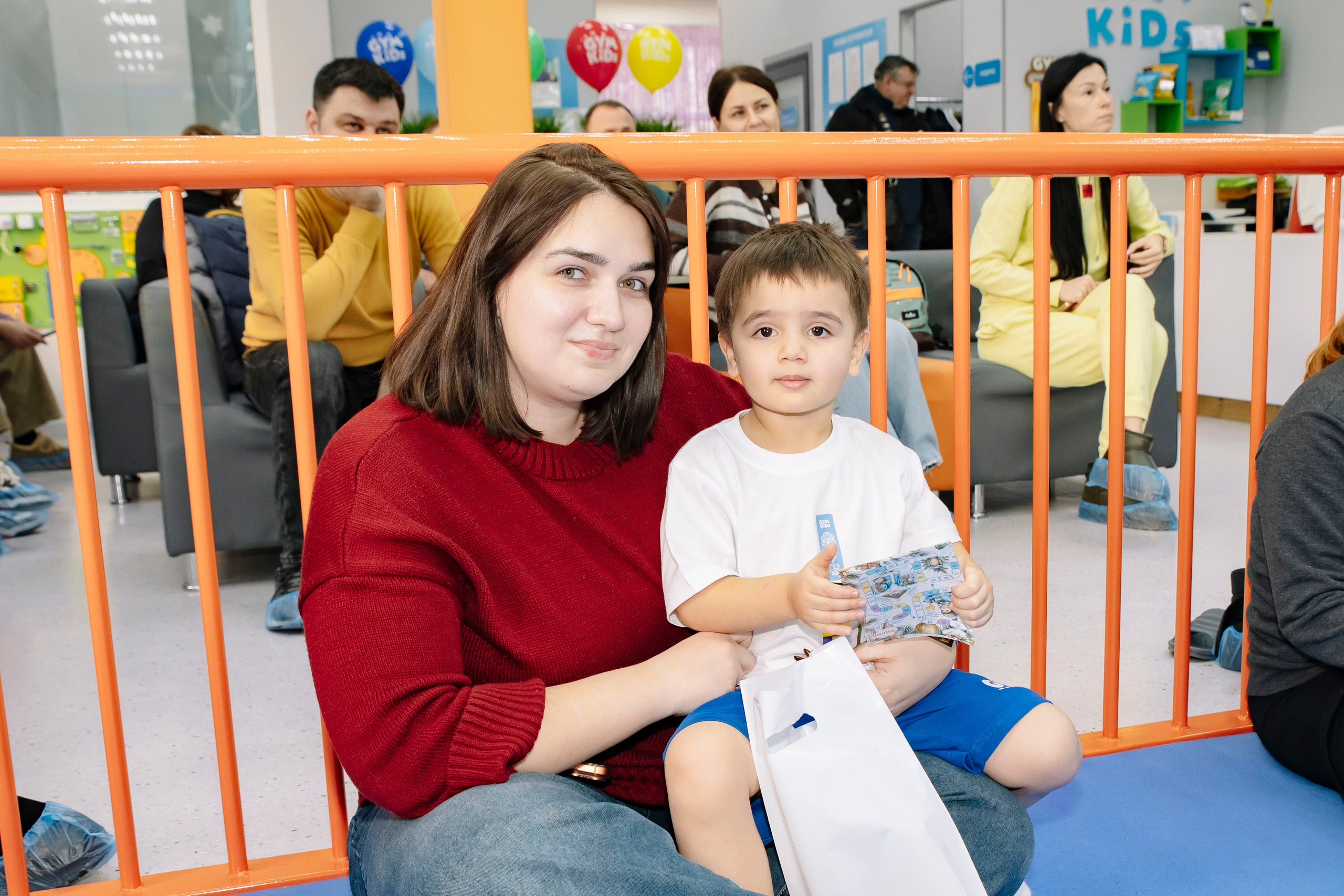 Соревнования по гимнастике в Gymkids Звенигород. Профессиональный фотограф в Москве | Заказать фотосессию и съемку