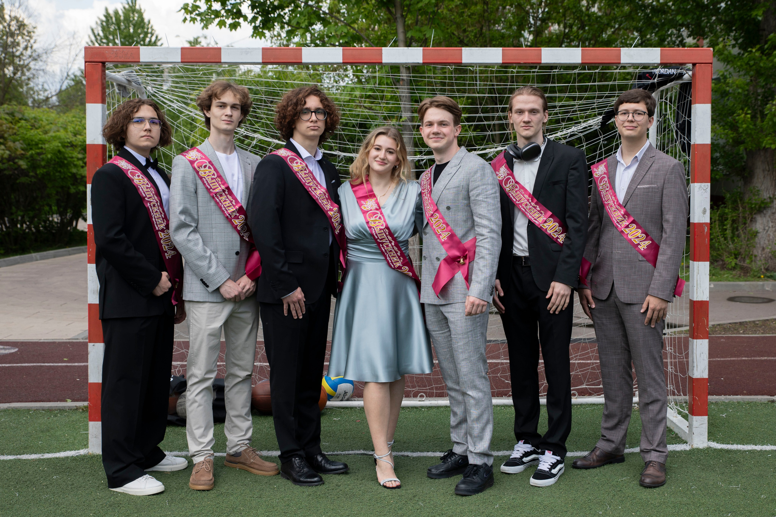 Последний звонок Школа Баренбаума 1517. Фотограф в Москве Яна Полосина