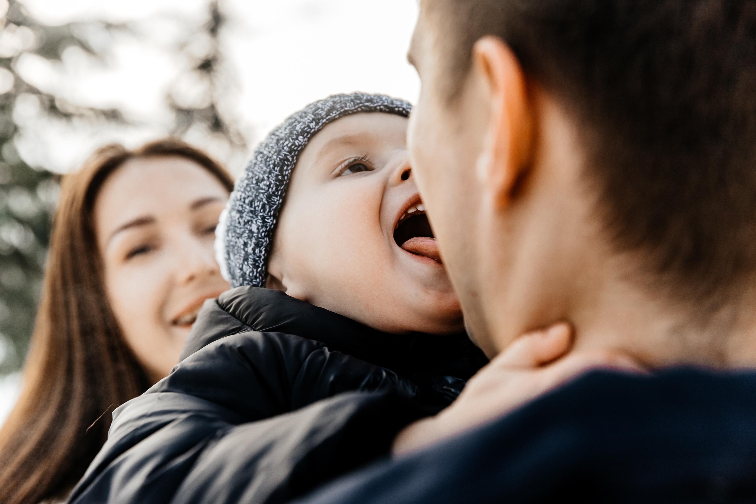 Снег кружится, летает. Свадебный и семейный фотограф Харольцева Наталья