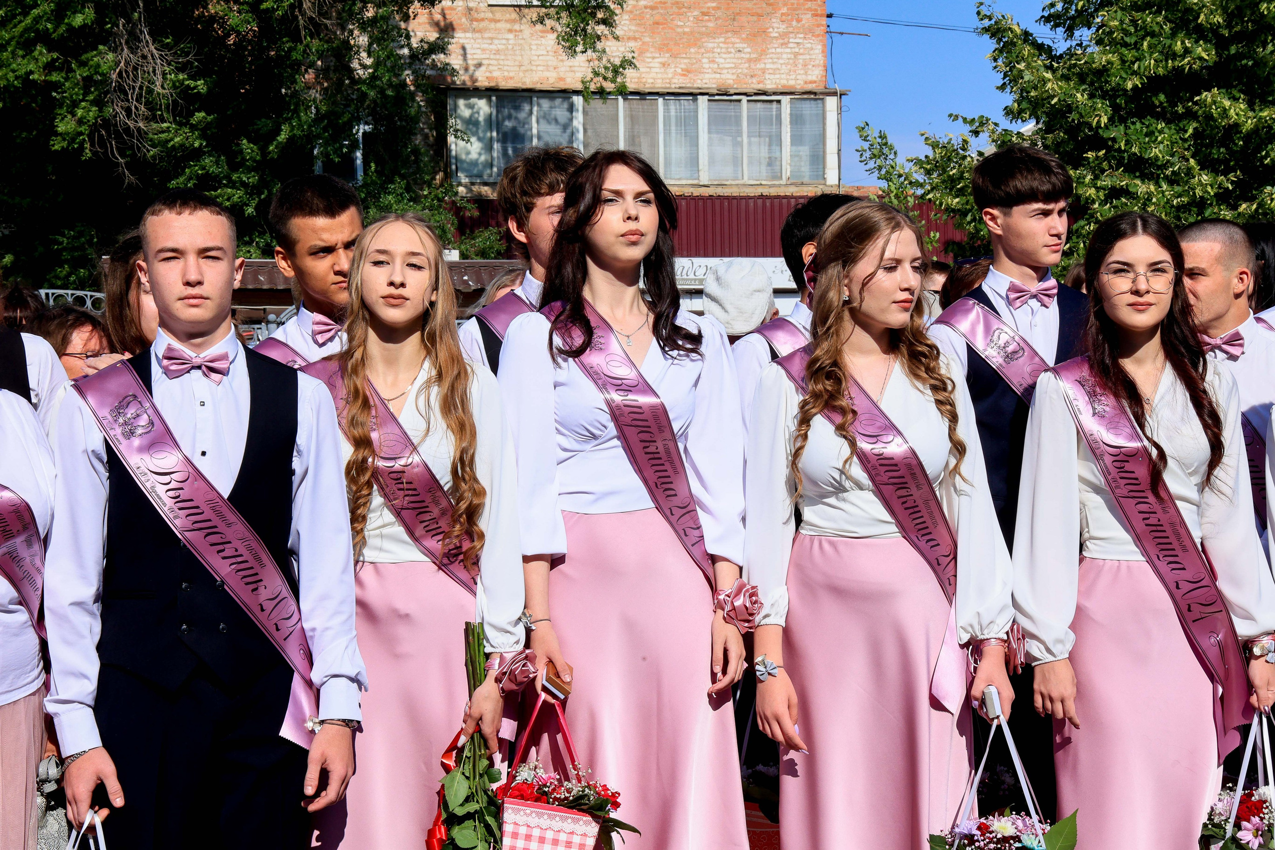 ШКОЛА ПОСЛЕДНИЙ ЗВОНОК. Свадебный фотограф — видеограф в г. Астрахань Екатерина Юмашева