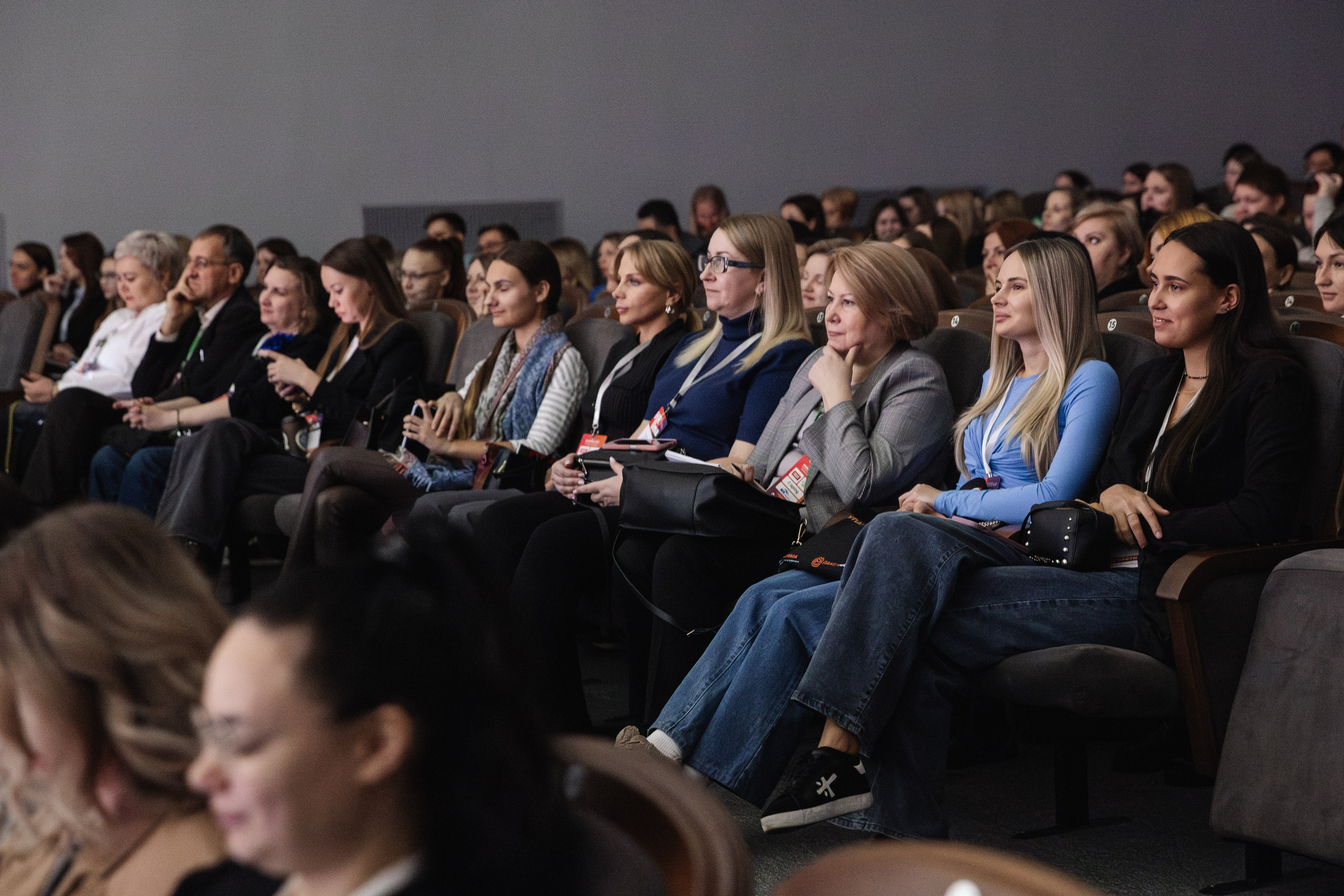Конференции. Марина Соколова. Контентный и семейный фотограф г. Красноярск