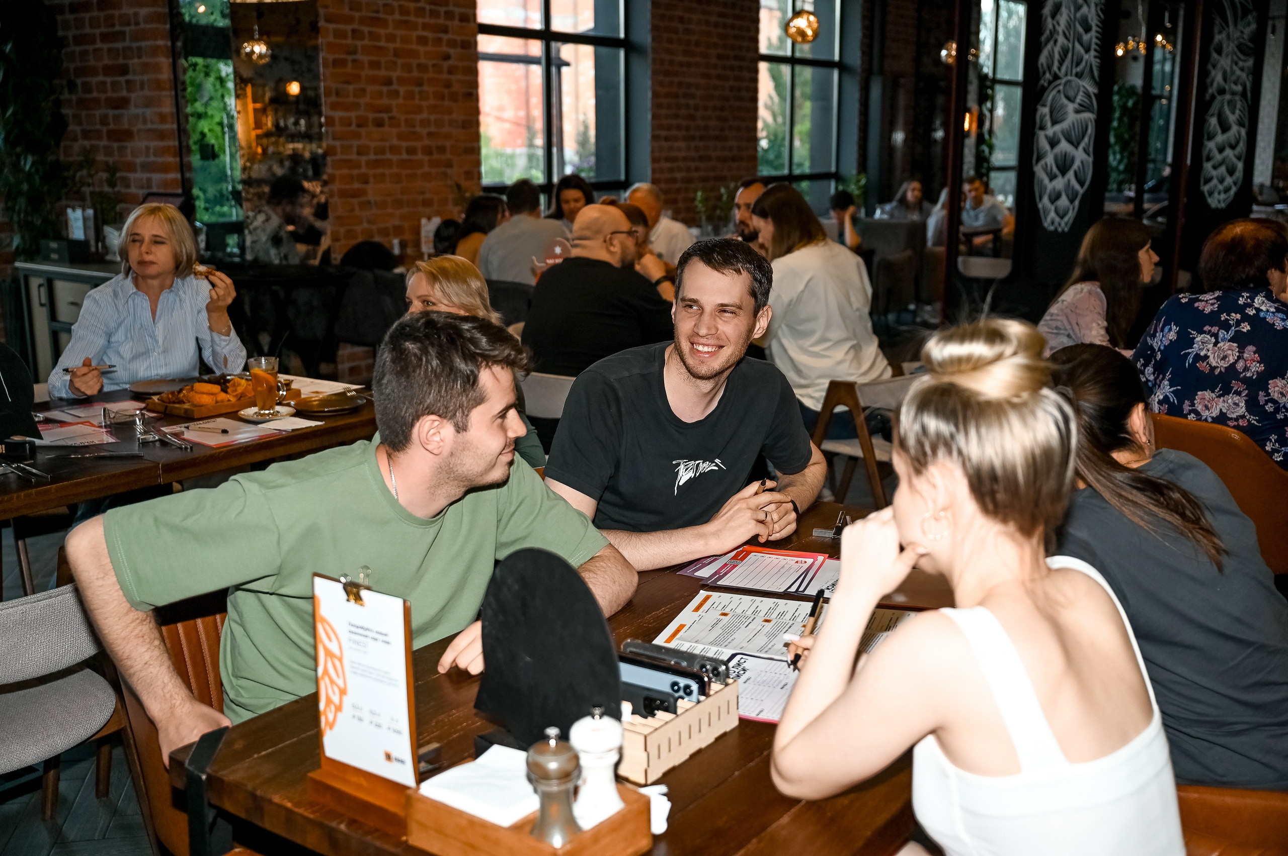 Квиз, Плиз! Брянск. Ресторан «ПЕНА». Свадебный, семейный и репортажный фотограф. Брянск. Эльвира Голенкова