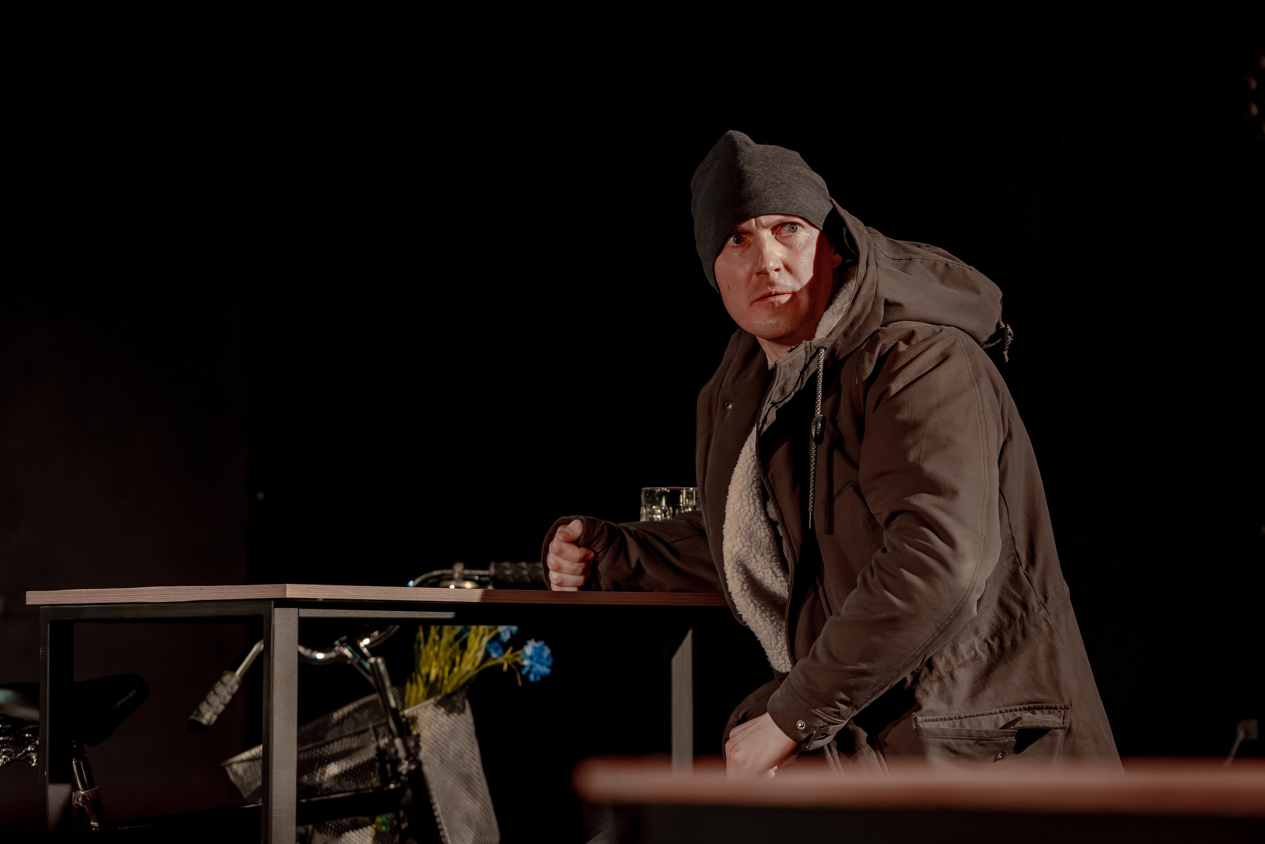 «На дне.doc» Самарского академического театра драмы им. М. Горького в рамках фестиваля «Биеннале театрального искусства. Уроки режиссуры». Фотограф и режиссер Московко Екатерина