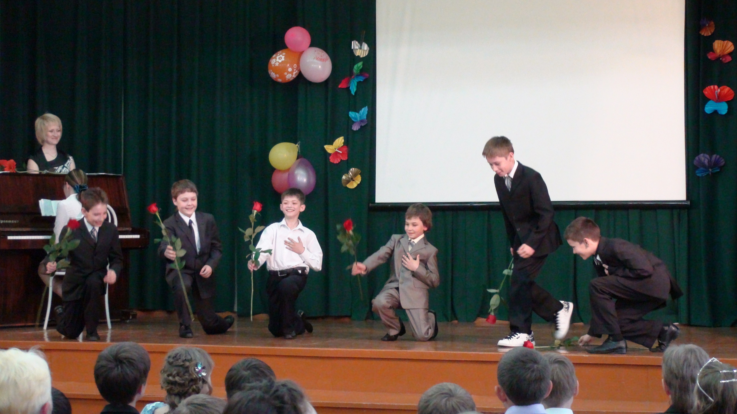 Выпускной из 4 класса 27.05.2011. Семейный, Свадебный фотограф СПБ Питер— Романова Екатерина