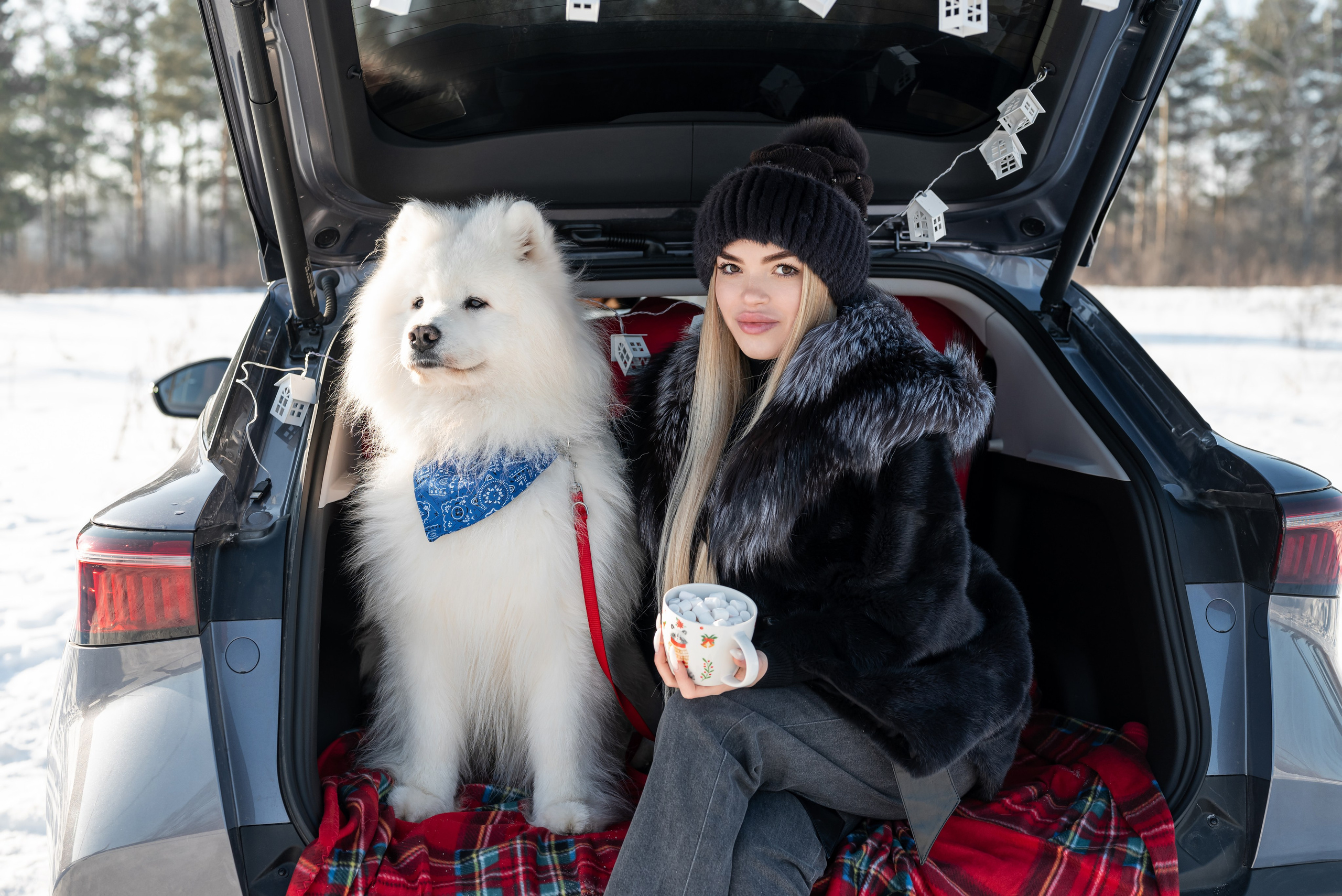 Фотопроект с Платоном и машиной на улице. Фотограф в городе Салават