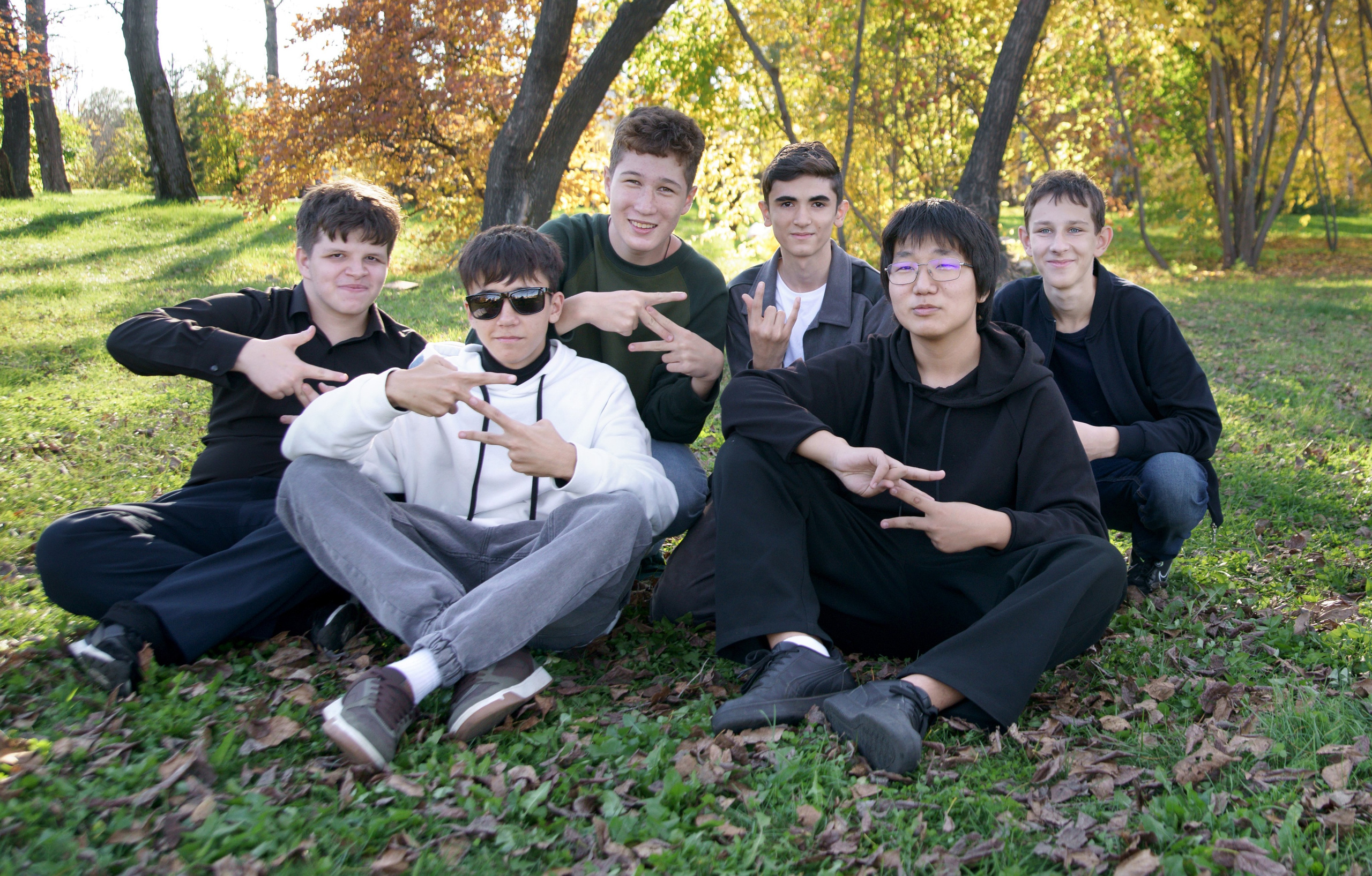 Осенняя фотосессия выпускников 9 11 классов в Иркутске