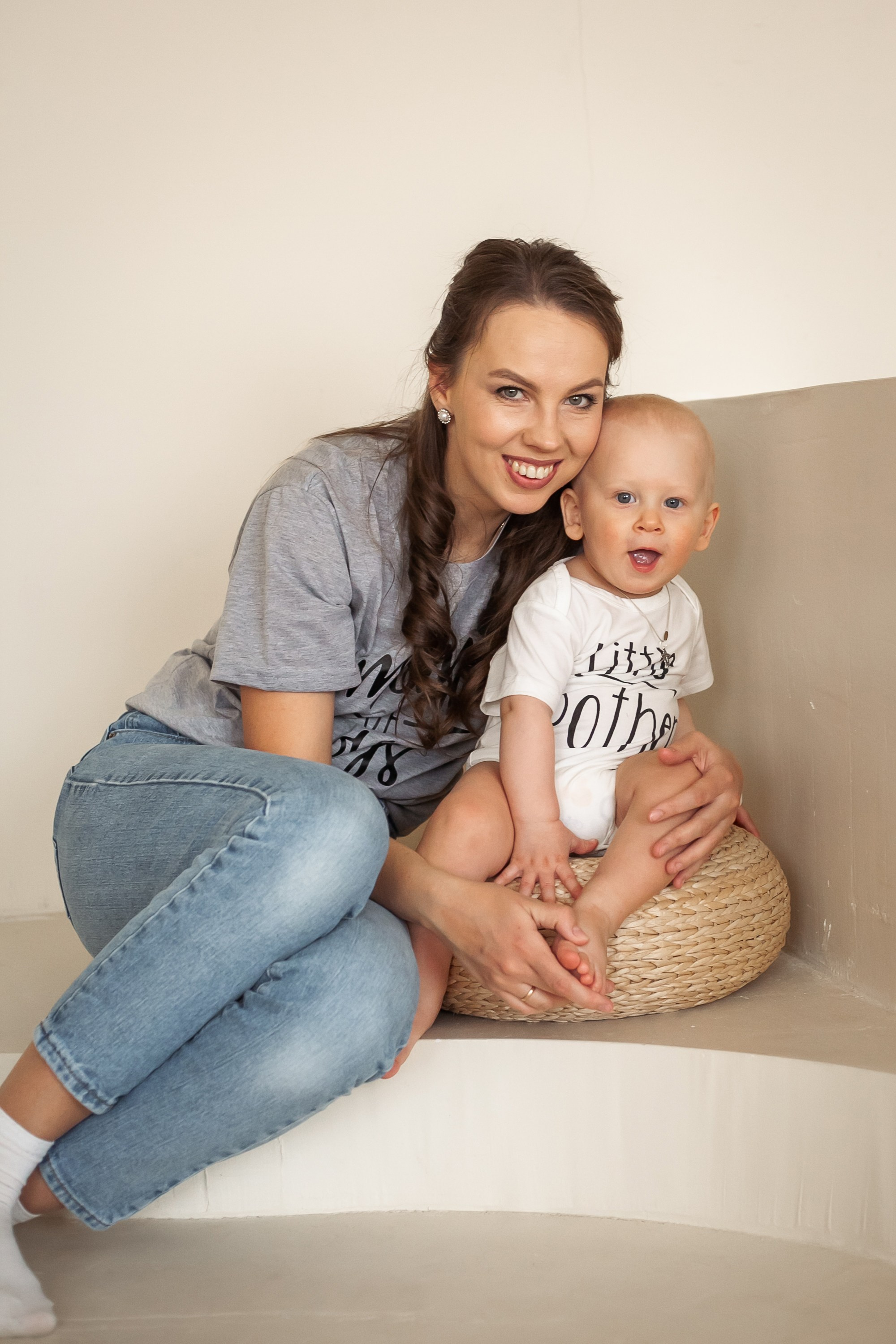 В студии. Фотограф Оксана Мамукаева г. Владикавказ