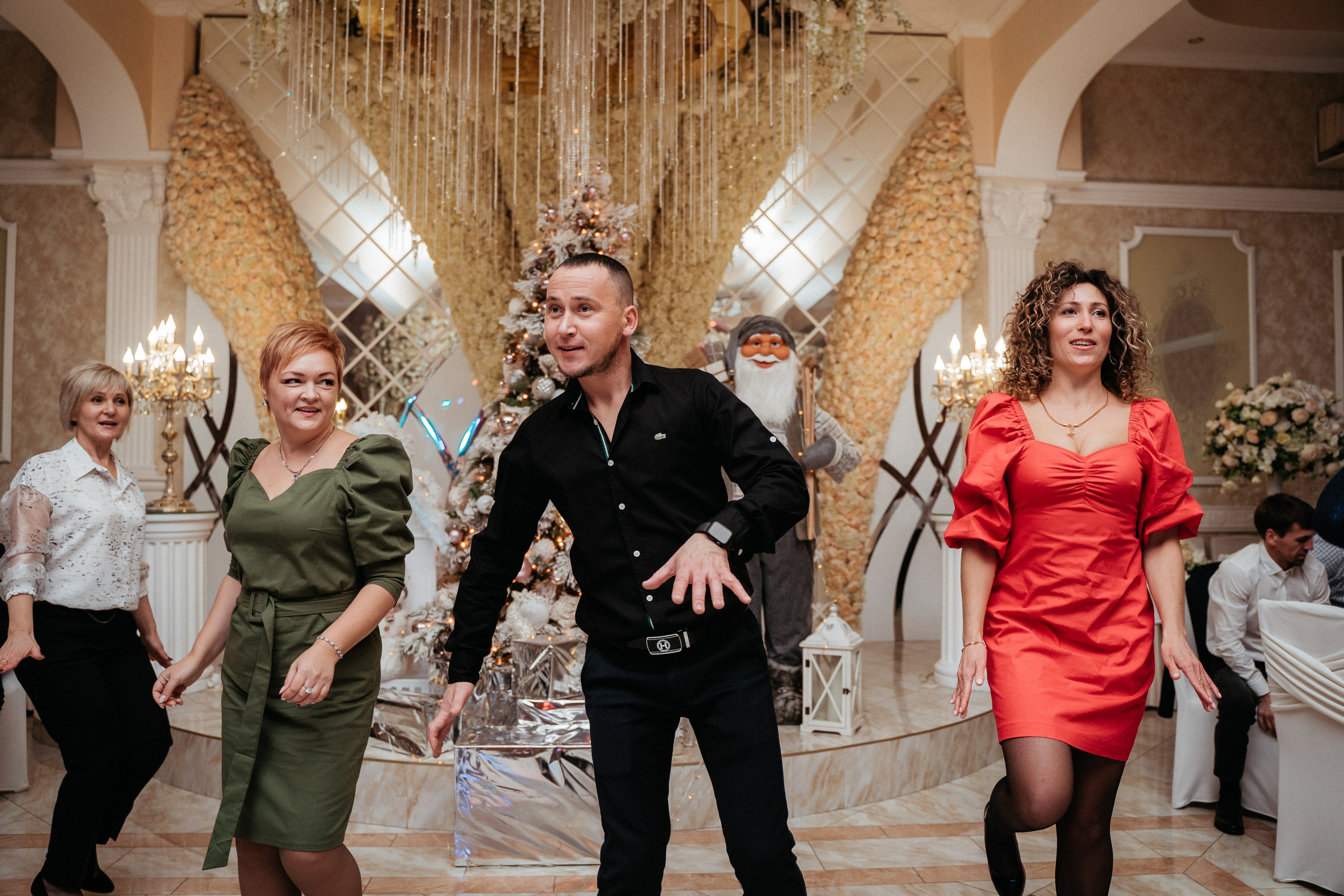 Новый год (РЭС). Свадебный фотограф в Симферополе