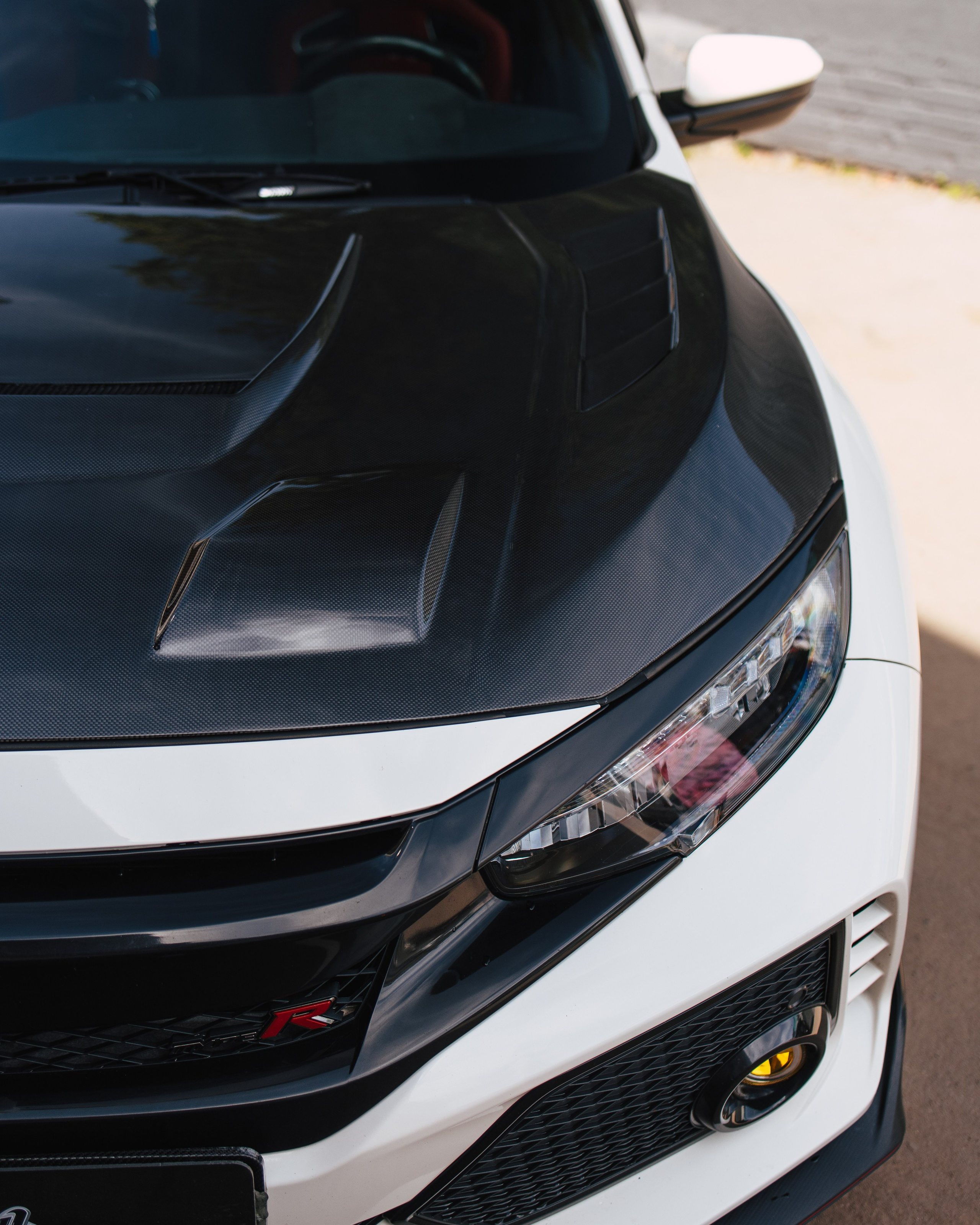 Honda Сivic type R снятие краски c капота и лачка карбона. DeLorein