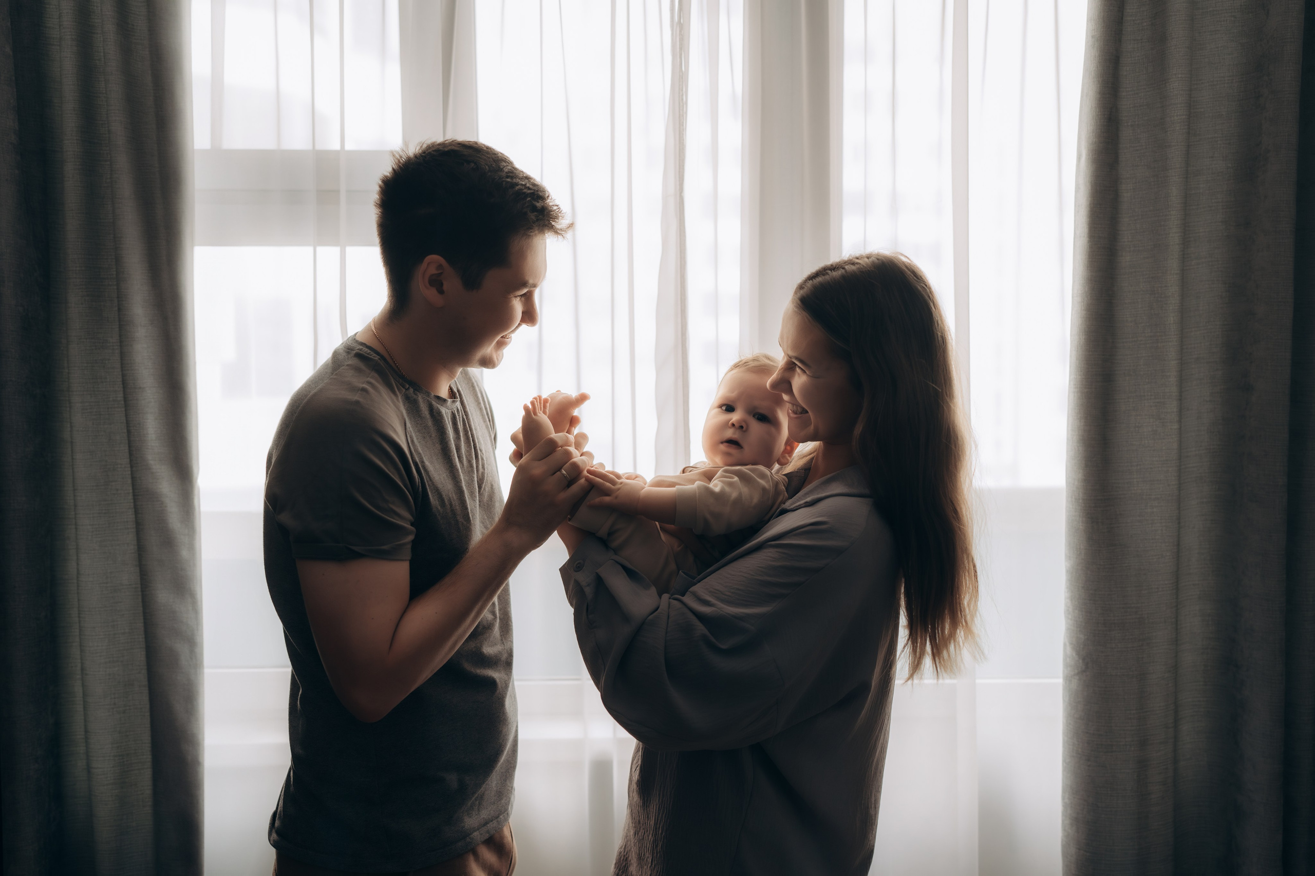 Домашняя фотосессия для Тани, Леши и Ромочки. Детский, семейный и ньюборн фотограф в Москве Юлия Шуарт