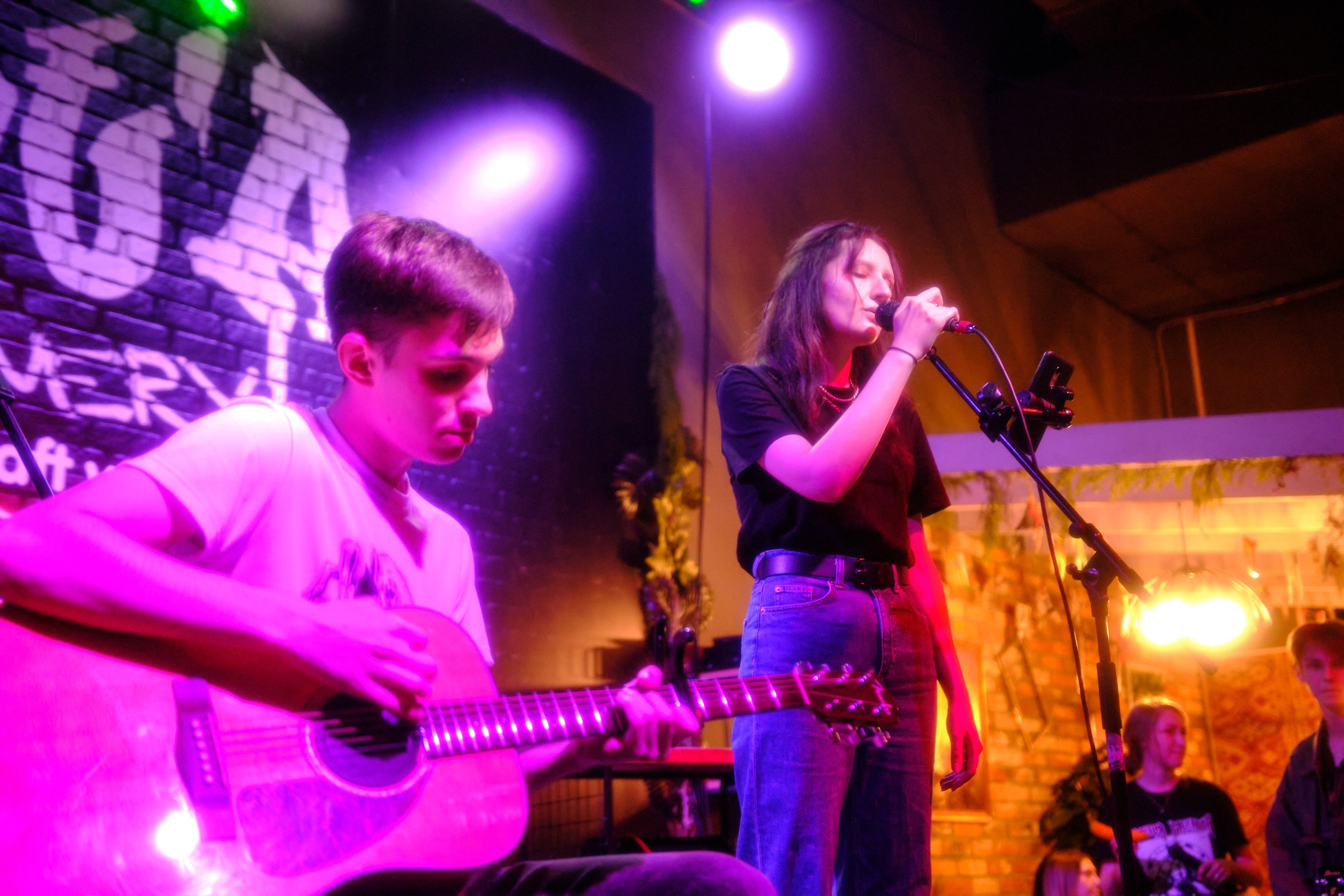 ArtaPub. Антон Ив