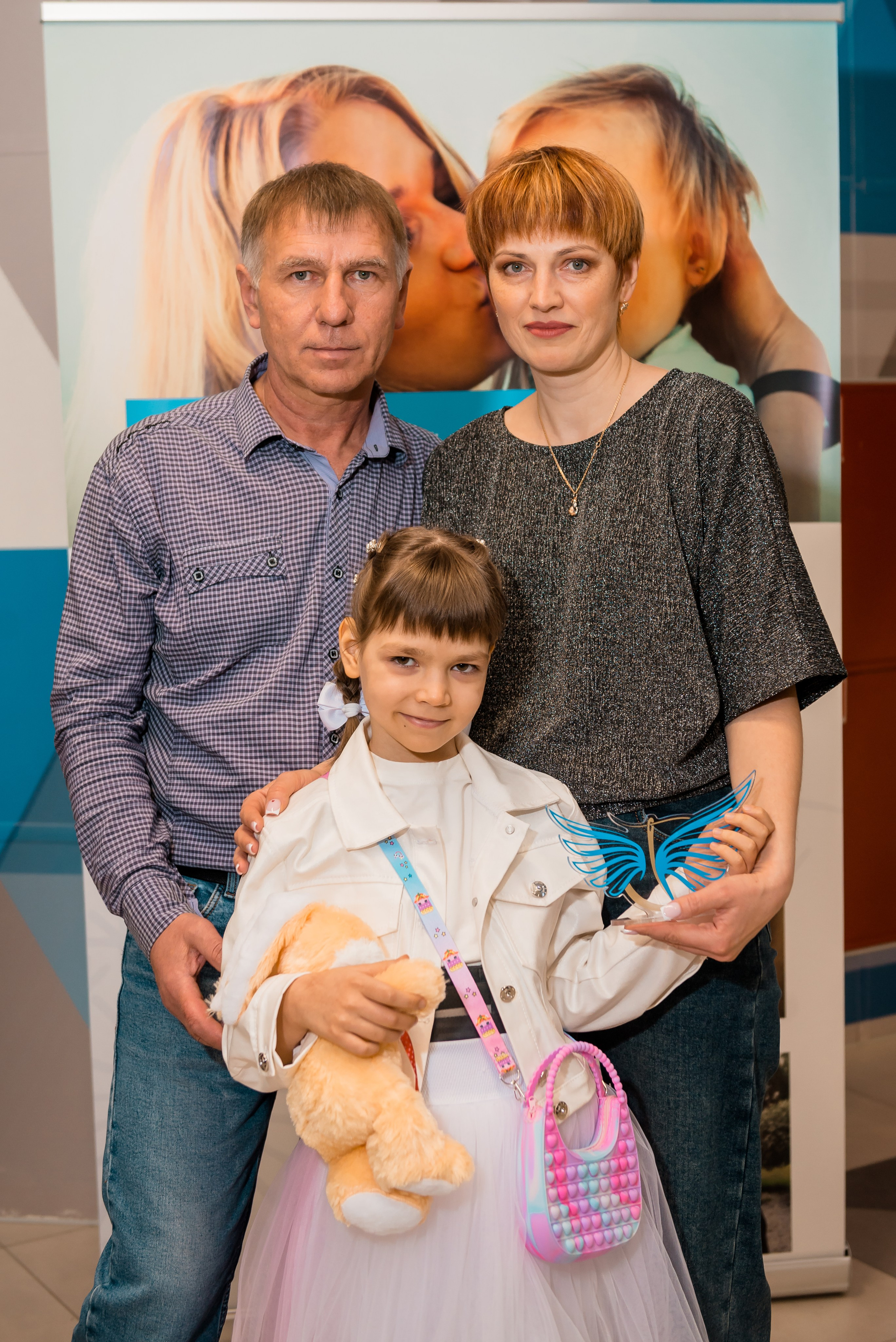 На Крыльях в Ледовом Дворце 2023. Детский фотограф, семейный фотограф и репортажи в Кемерово