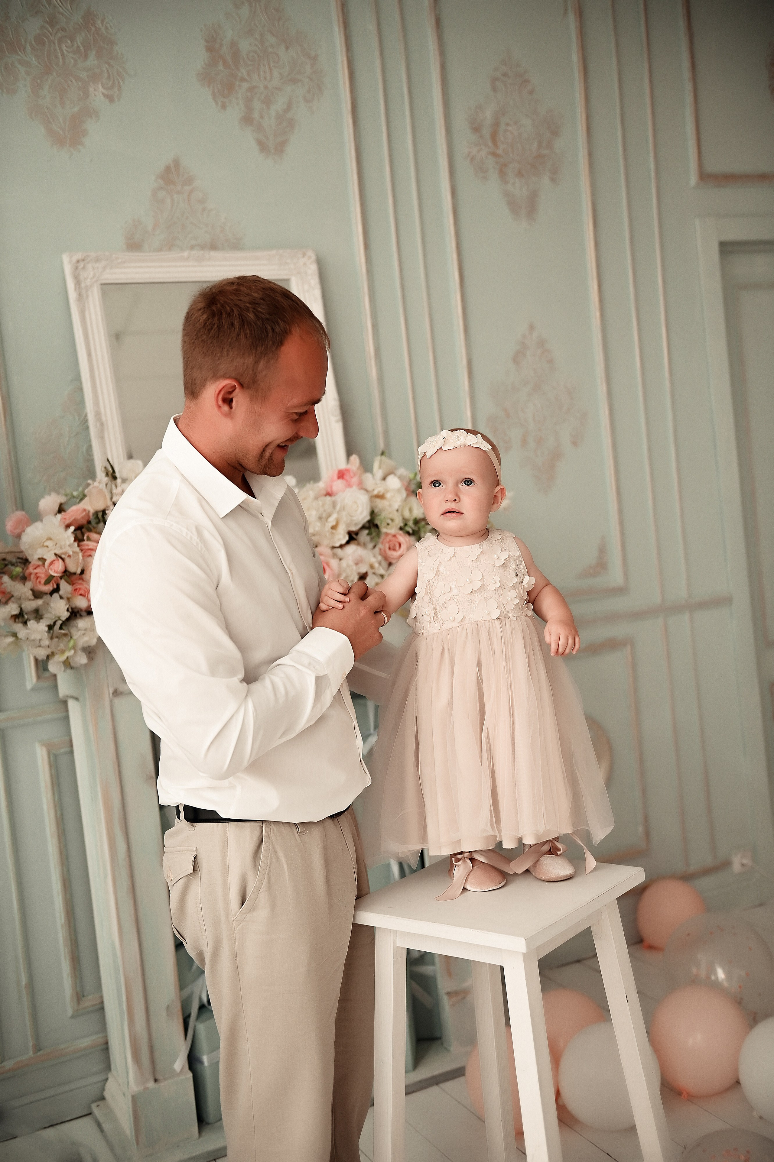 Семейная на 1 годик. Свадебный, семейный, детский, контент фотограф в Омске Максим Ильин