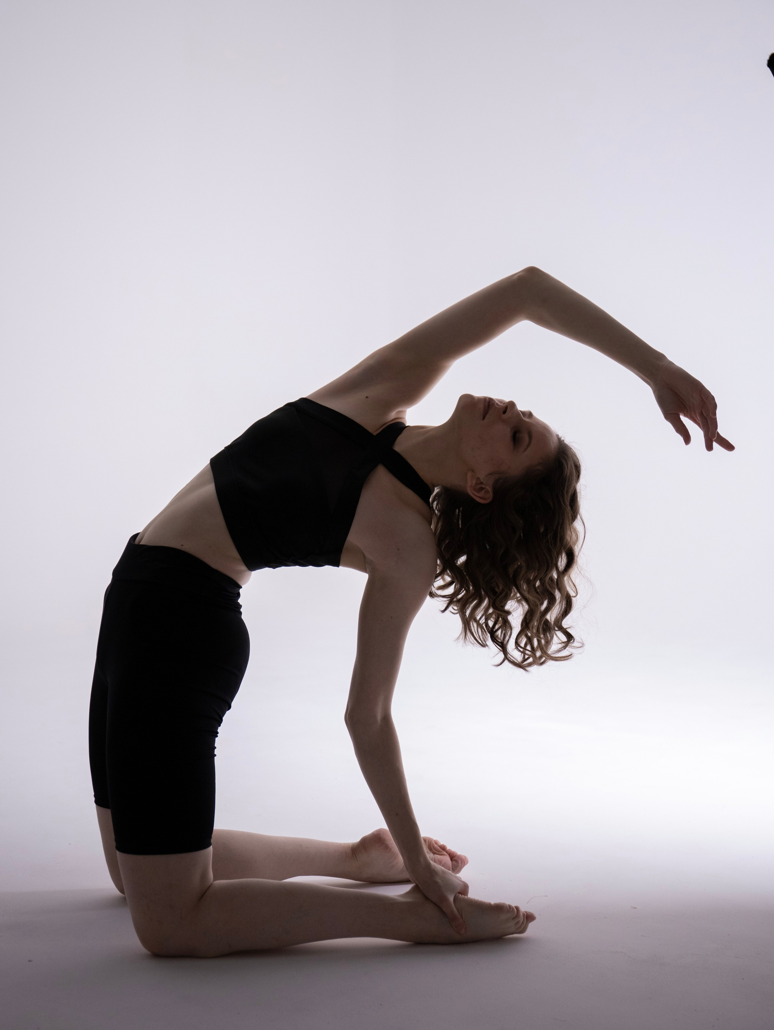 Спорт-эстетика на циклораме. Свадебный и семейный фотограф в Москве Мила Широких