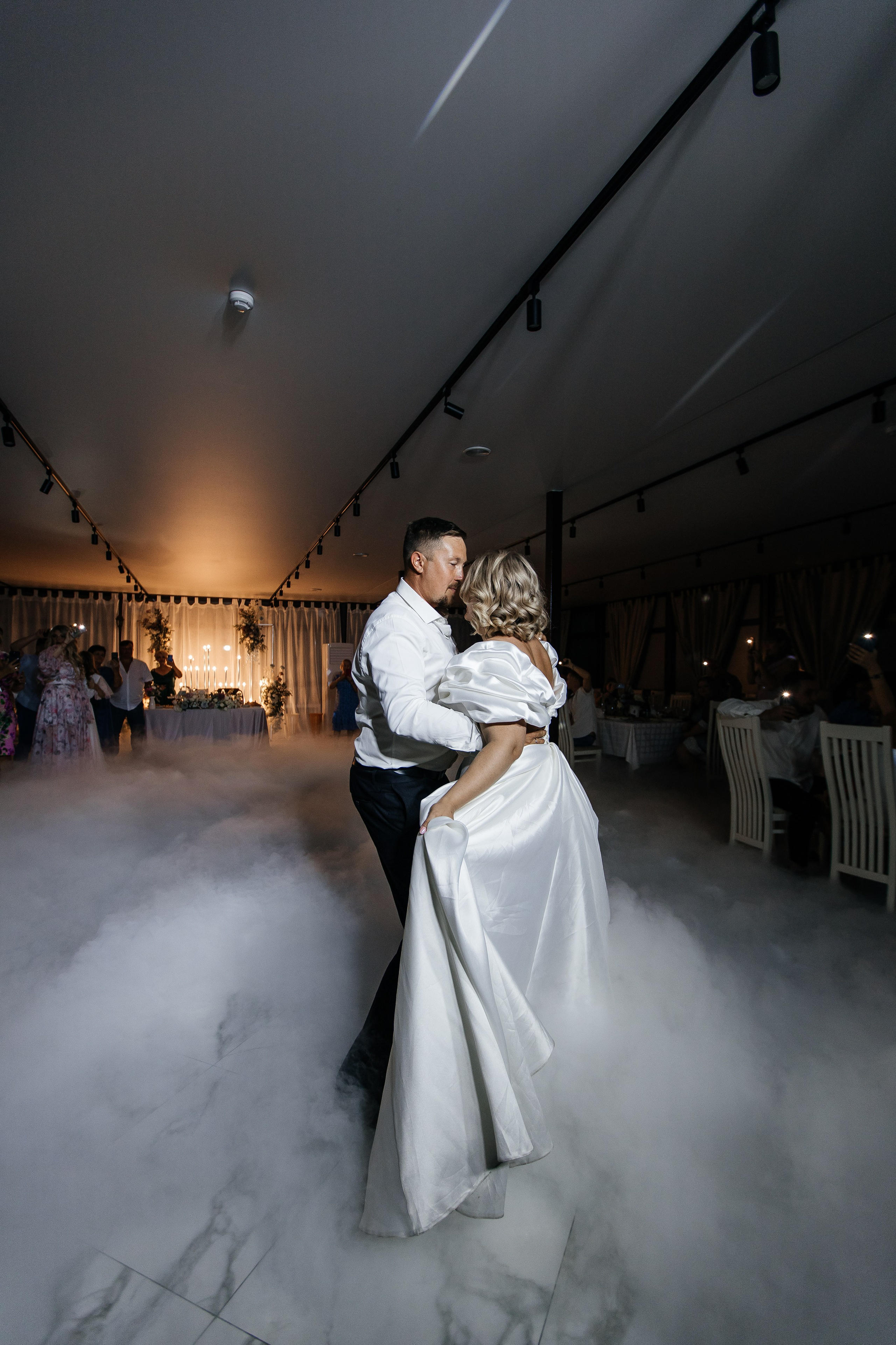 Выездная регистрация и банкет. Свадебный и семейный фотограф Ростова-на-Дону Ирина Бондарева