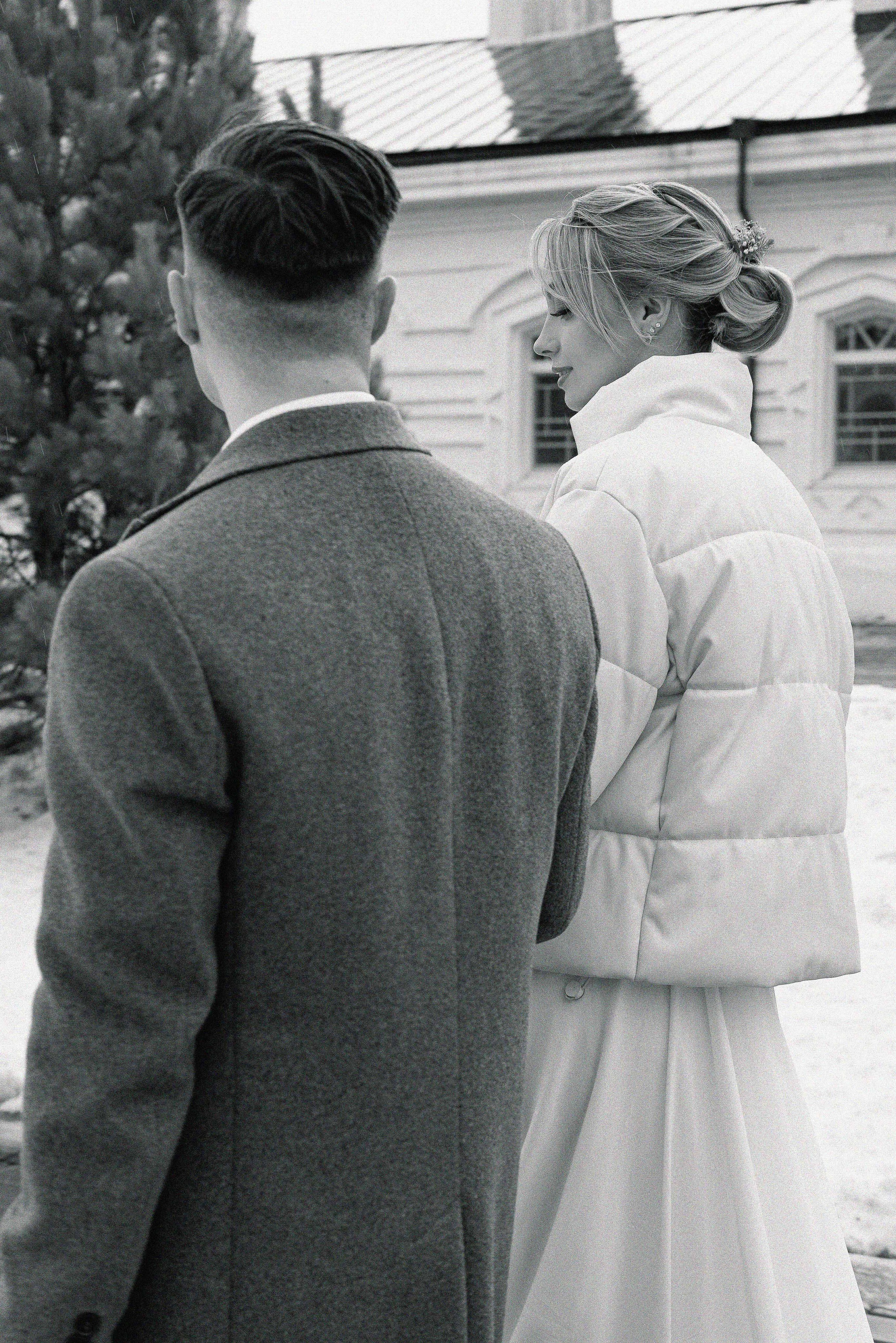 Артем и Галя. Тамара Власова