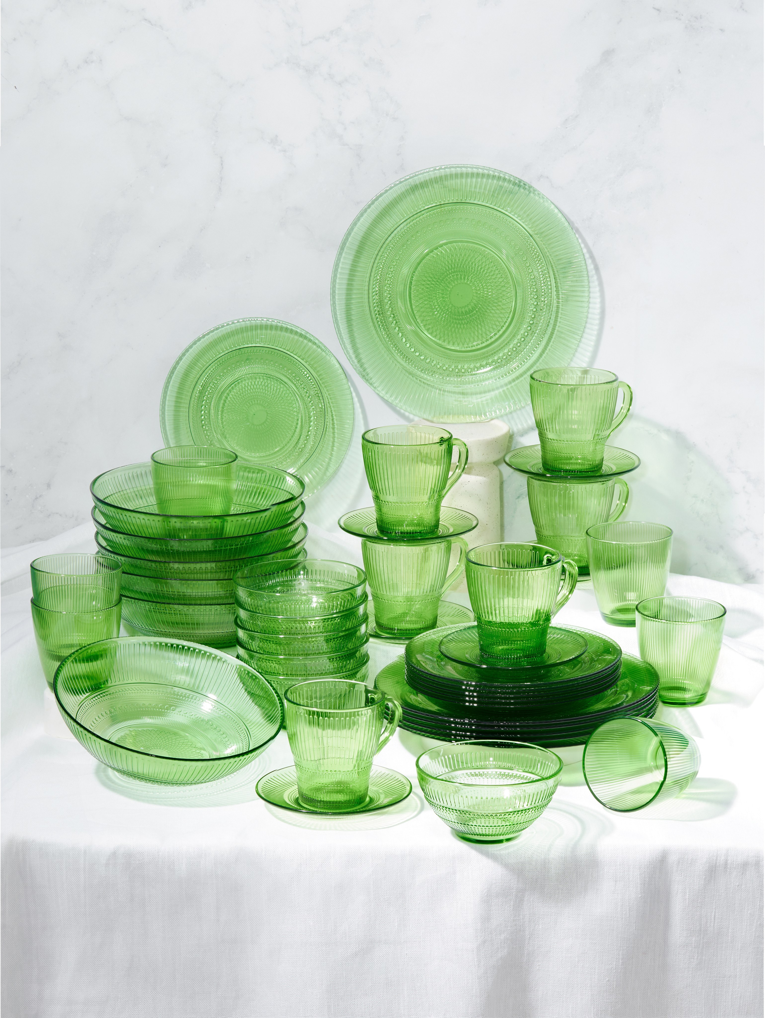 Luminarc наборы посуды. Предметный фотограф  Анастасия Лобанова