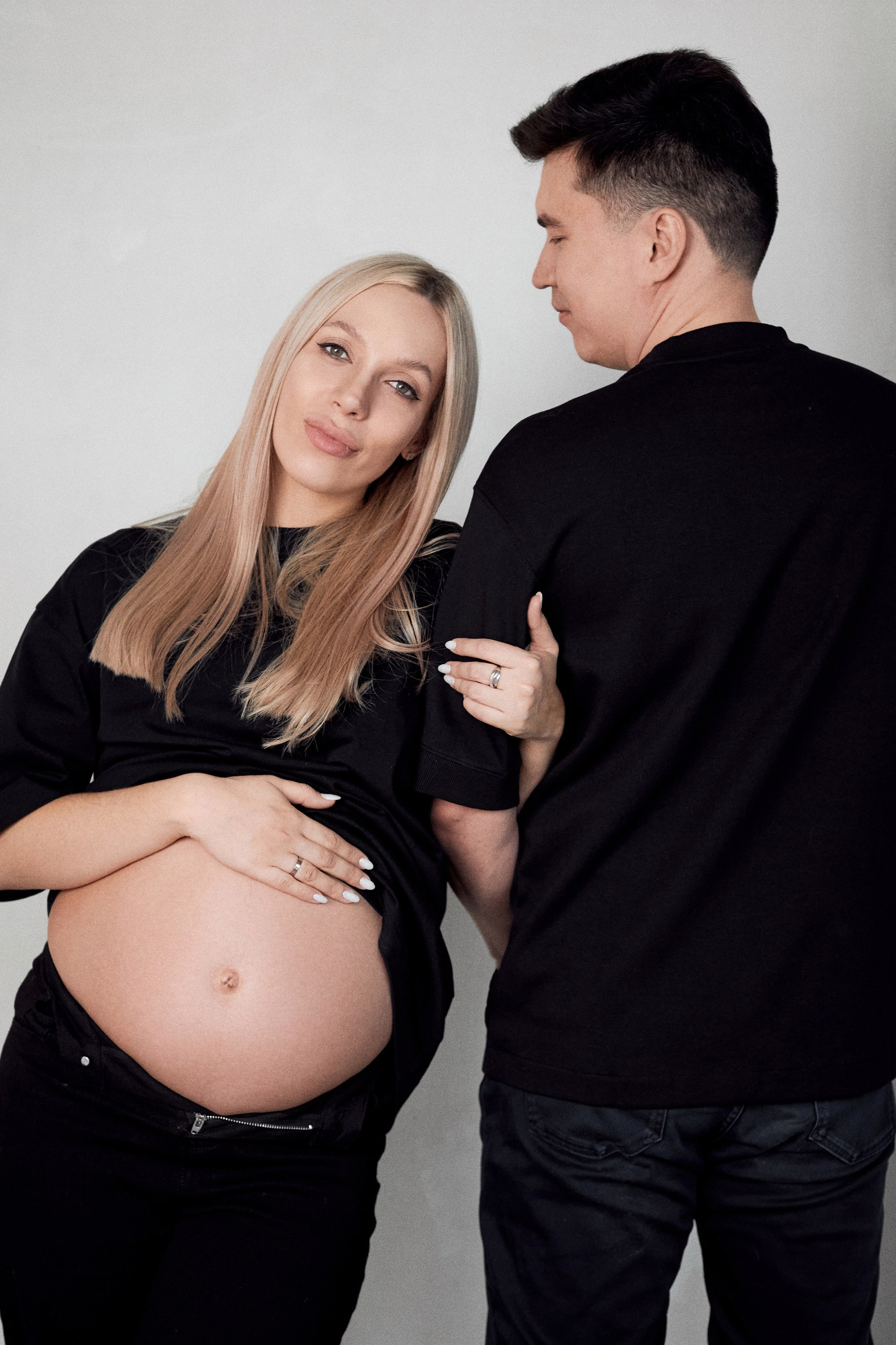 Фотосессия беременности Екатеринбург фотограф для беременных в ожидании чуда Екб фото. Фотограф Екатеринбург Анастасия Жерновская | Маркетплейсы и нейрофото