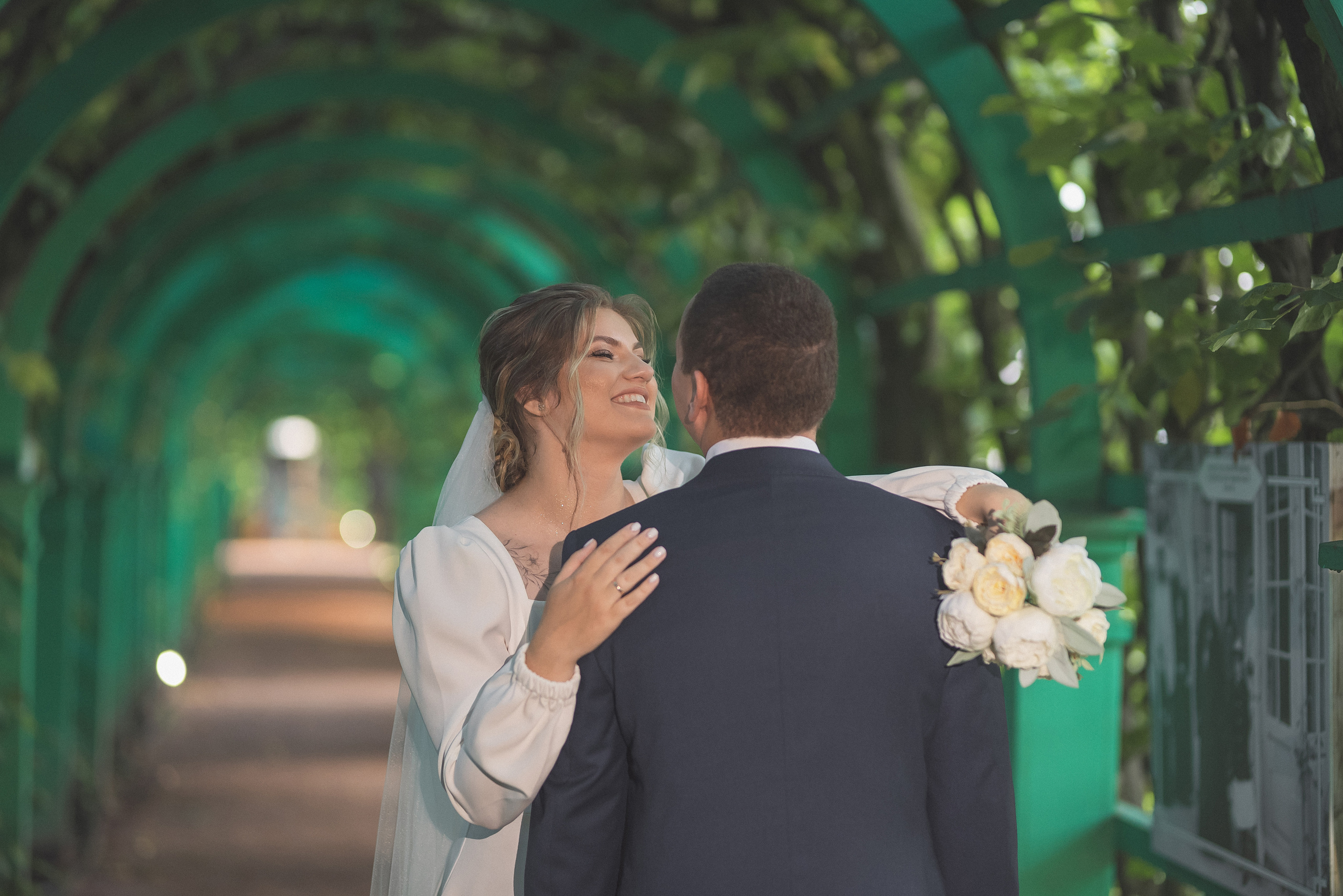 Свадебная фотосессия в усадьбе Архангельское. Портретный фотограф Москва Светлана Кашура