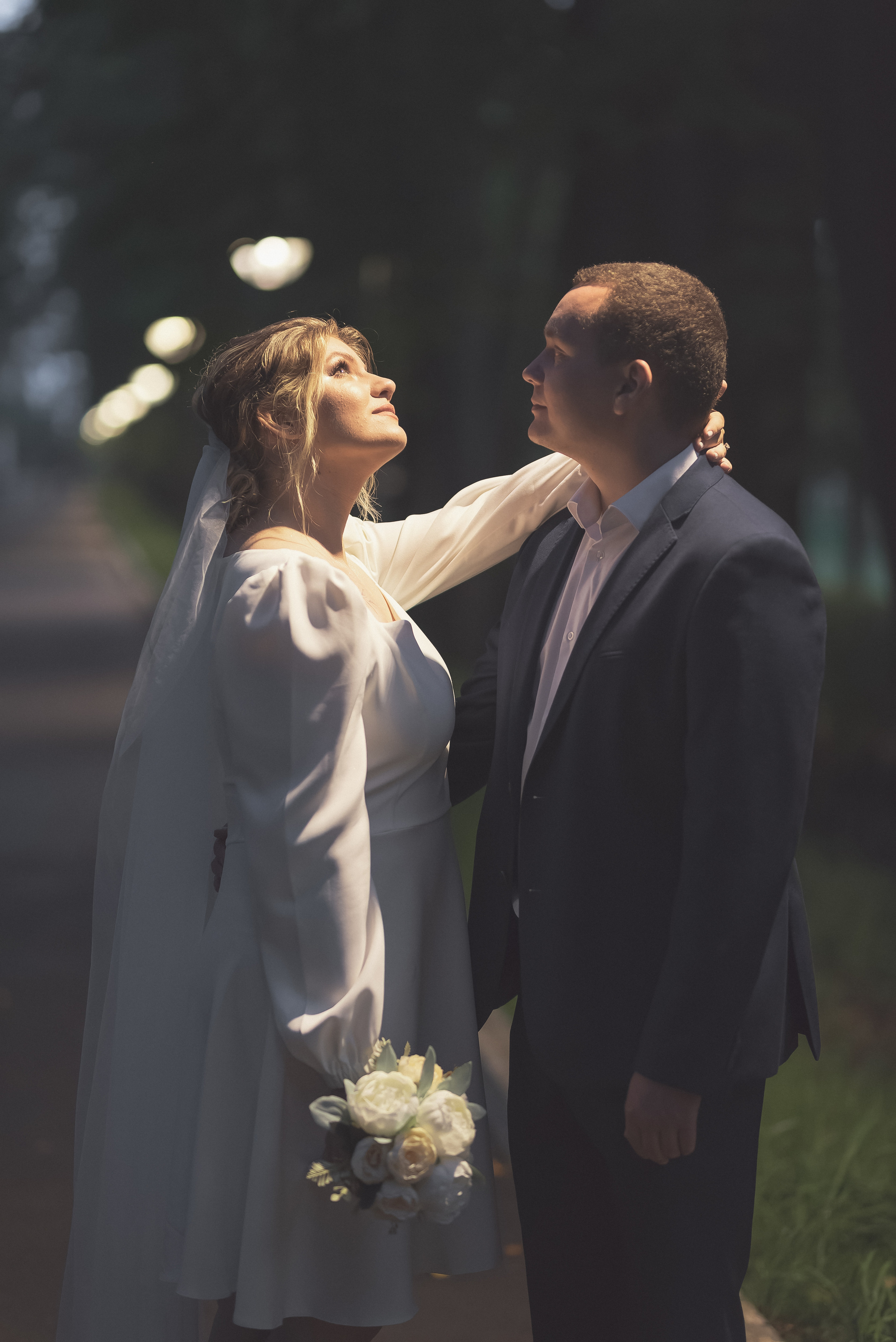 Свадебная фотосессия в усадьбе Архангельское. Портретный фотограф Москва Светлана Кашура