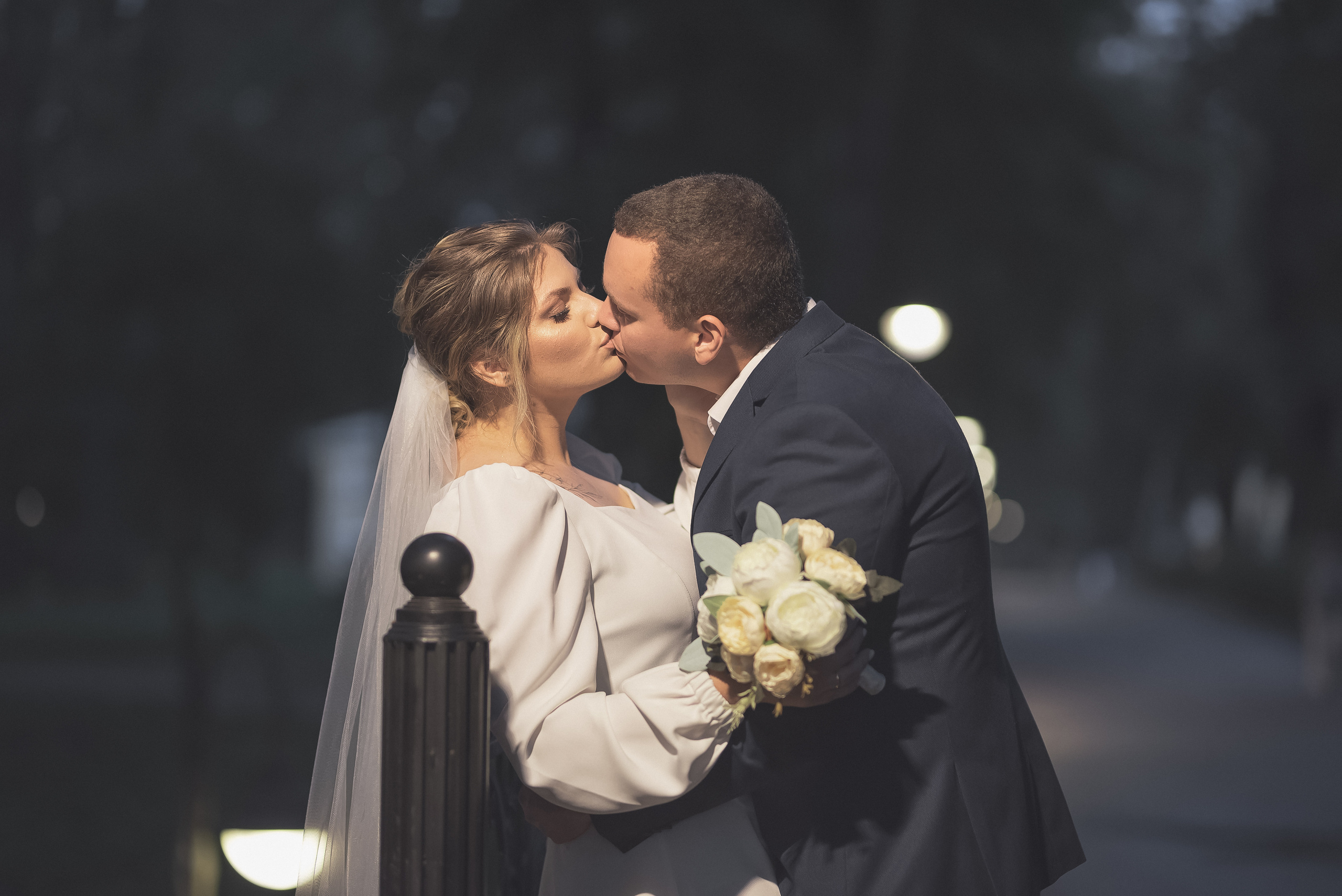 Свадебная фотосессия в усадьбе Архангельское. Портретный фотограф Москва Светлана Кашура