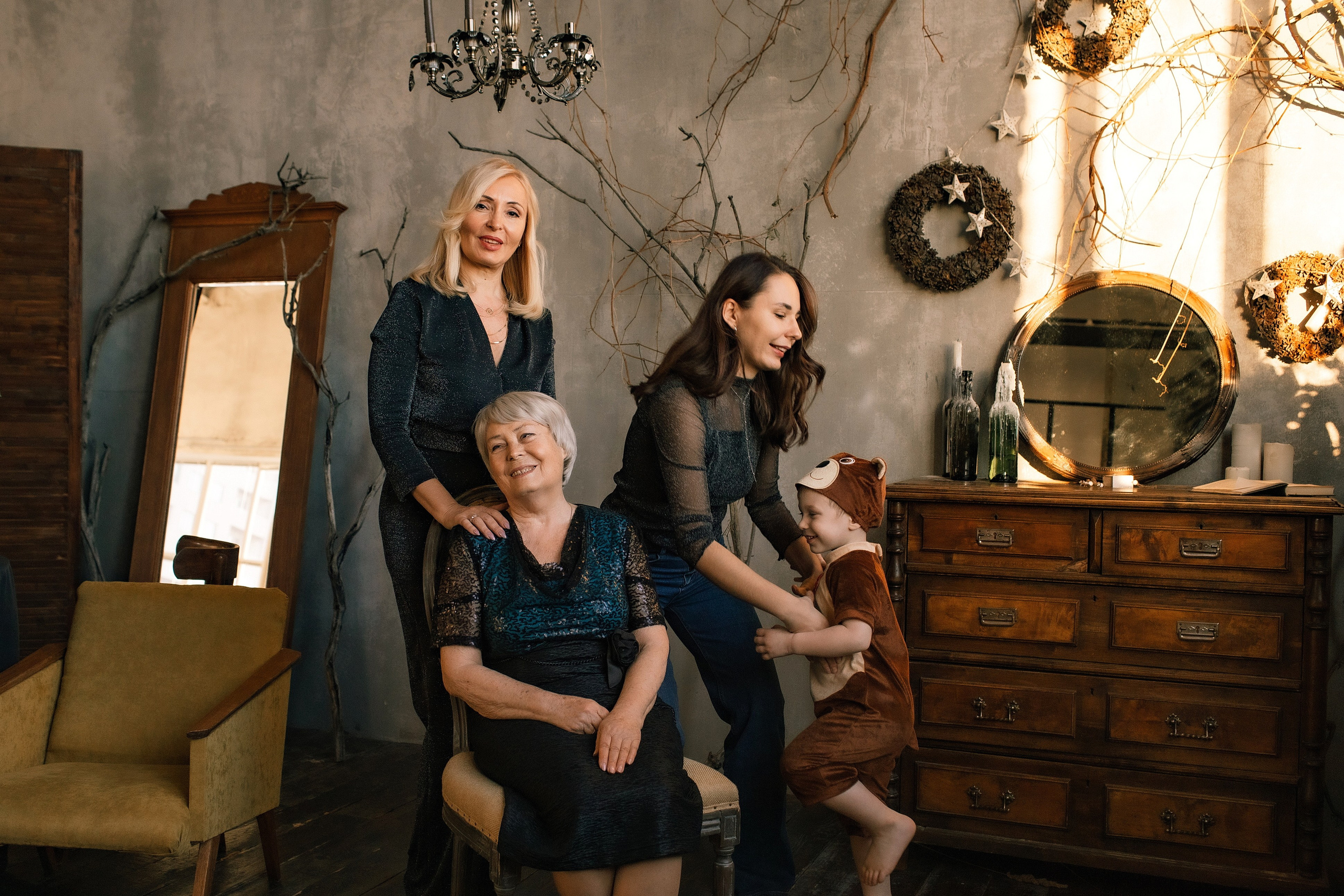 Студия Культура. Семейная новогодняя съемка. Фотограф Софья Васильковская