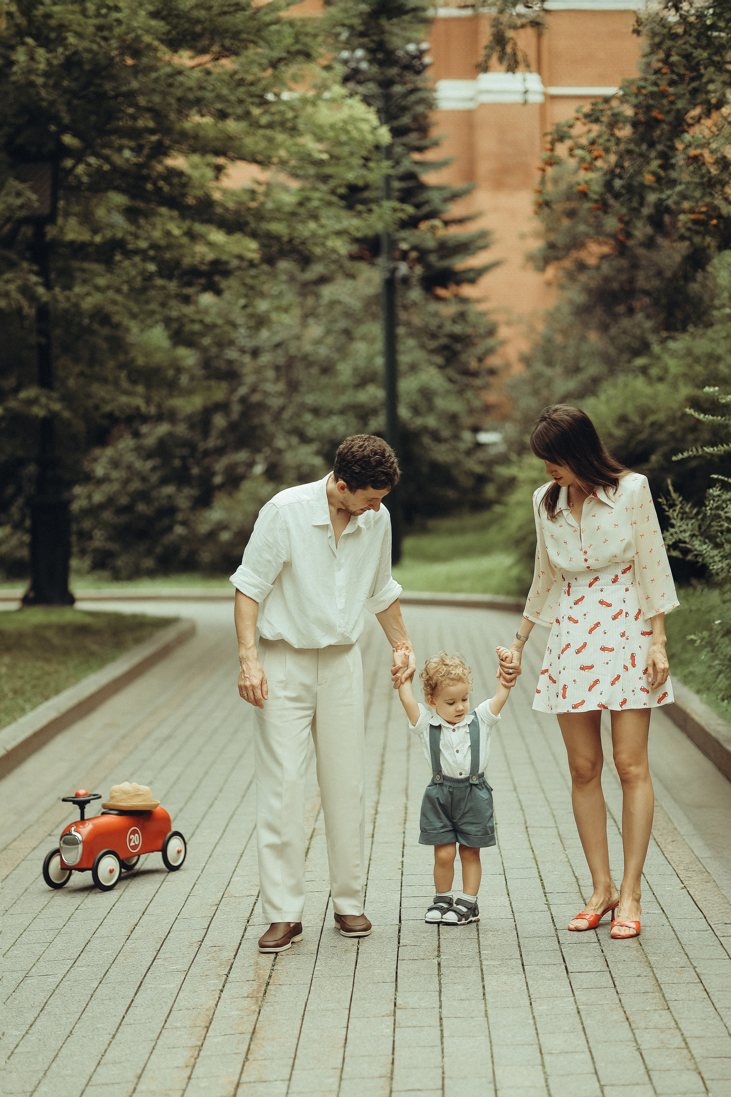 Прогулка у Кремля. Семейный и детский фотограф в Москве Анастасия Меликова