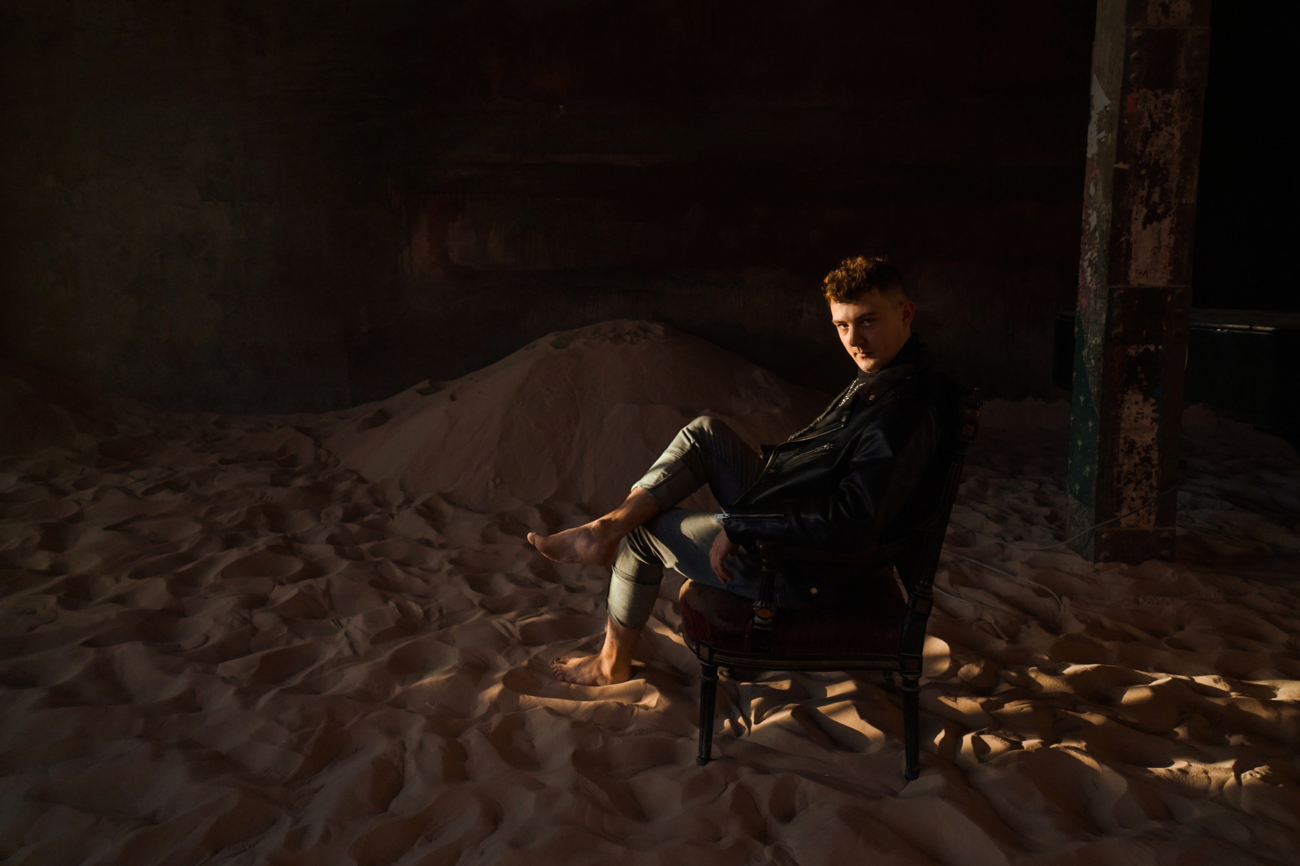 Художественная съёмка в студии. Мужской портрет. Свадебный, семейный и контент фотограф в Санкт- Петербурге Елена Грие