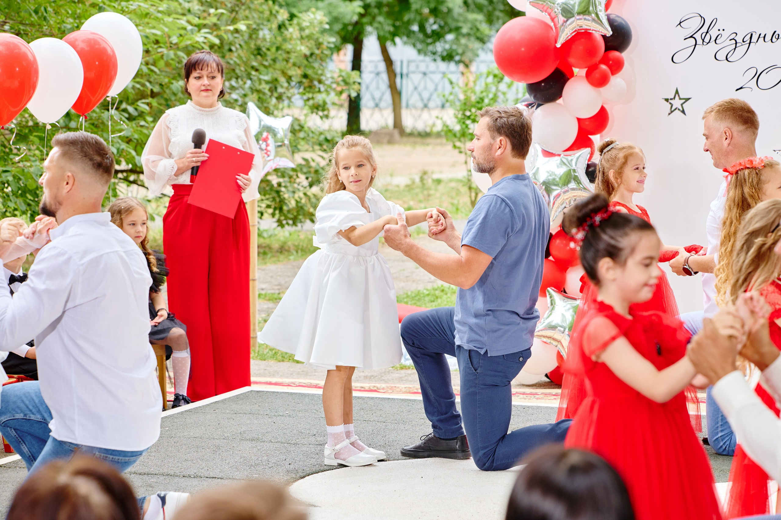 Выпускной 45 сад. Фотограф Выпускные альбомы Таганрог Сергей Коробченко
