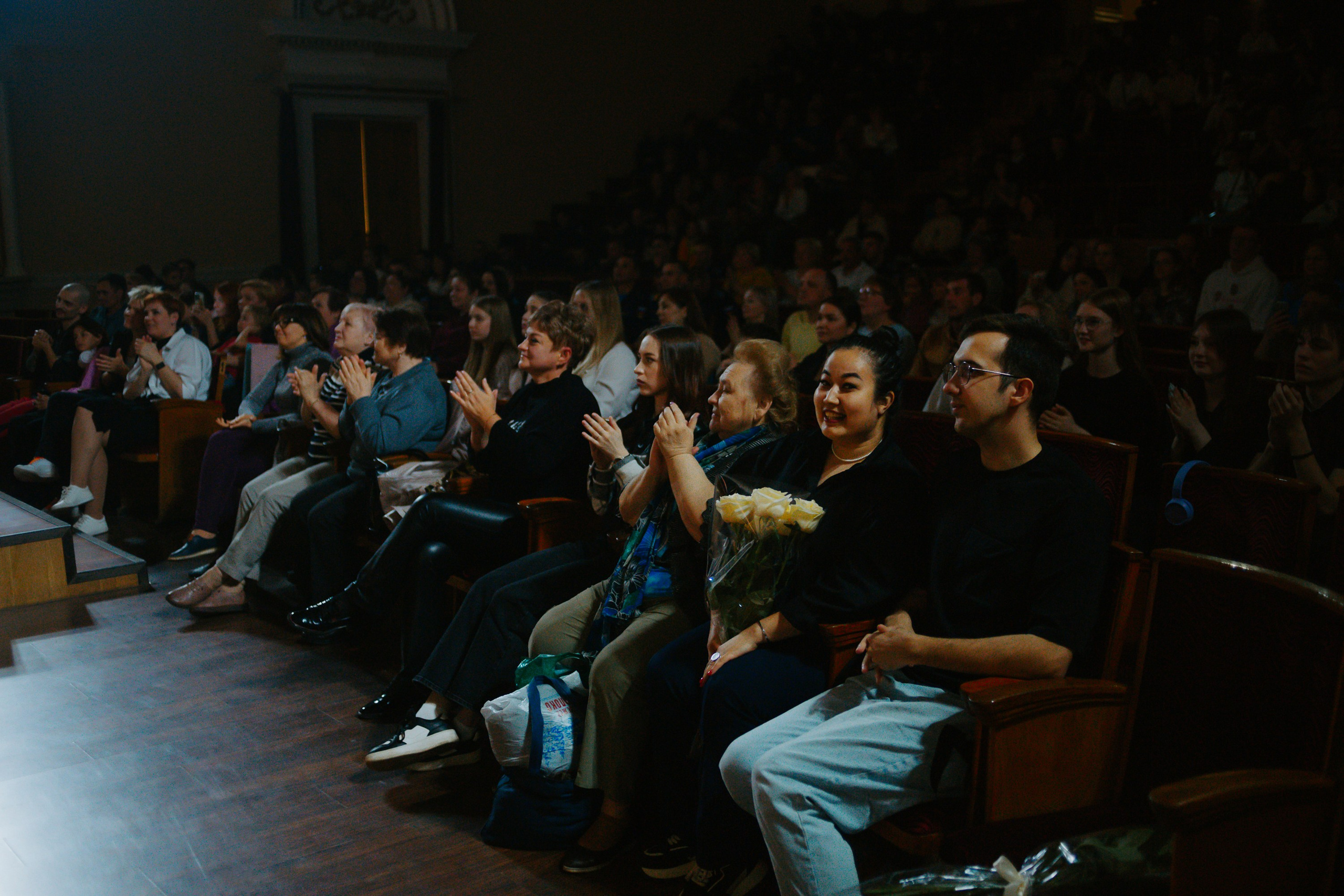 «Уральский сувенир». Концерт танцевальной студии. Фотограф в Челябинске Ополихина Анна
