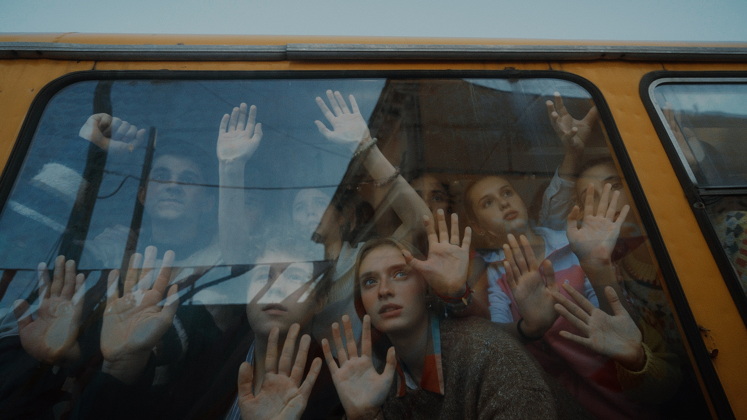 ЛИСЬИ ОГНИ. Стрит-фотография, полная абсурда, идиотизма и красоты