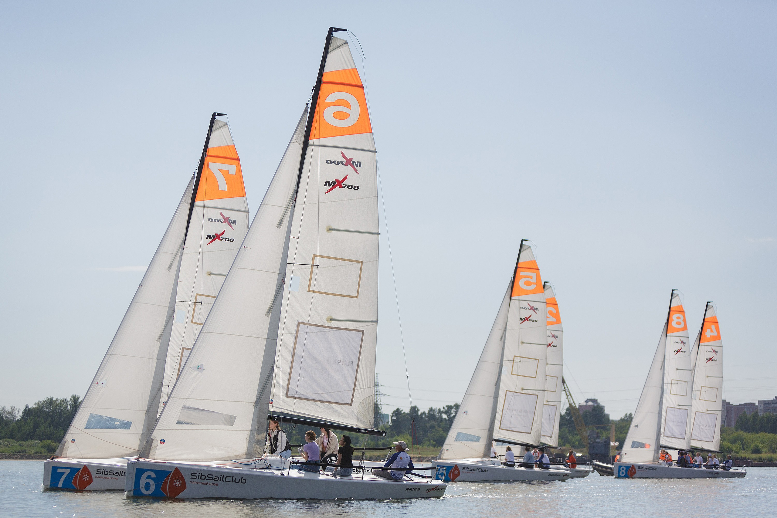 ЯХТИНГ. Roman Photo