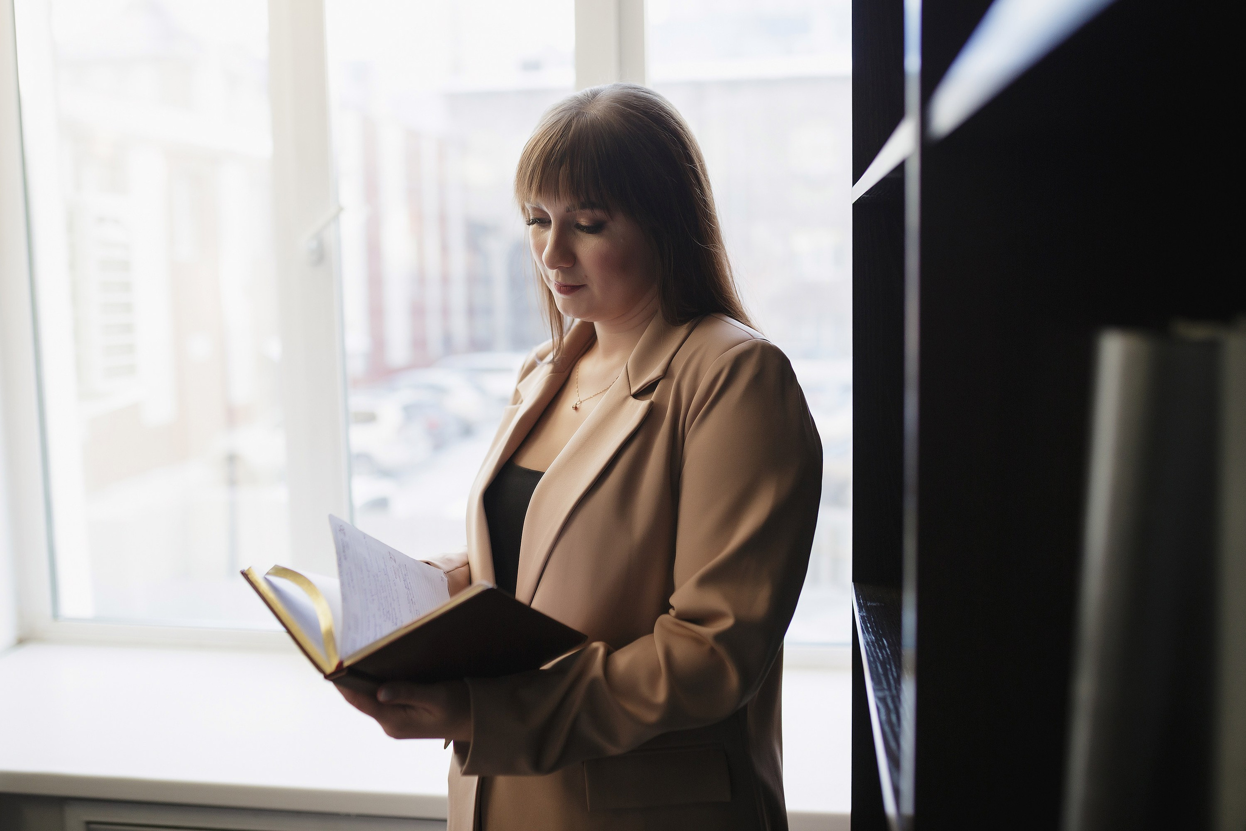 ДЕЛОВЫЕ. Roman Photo