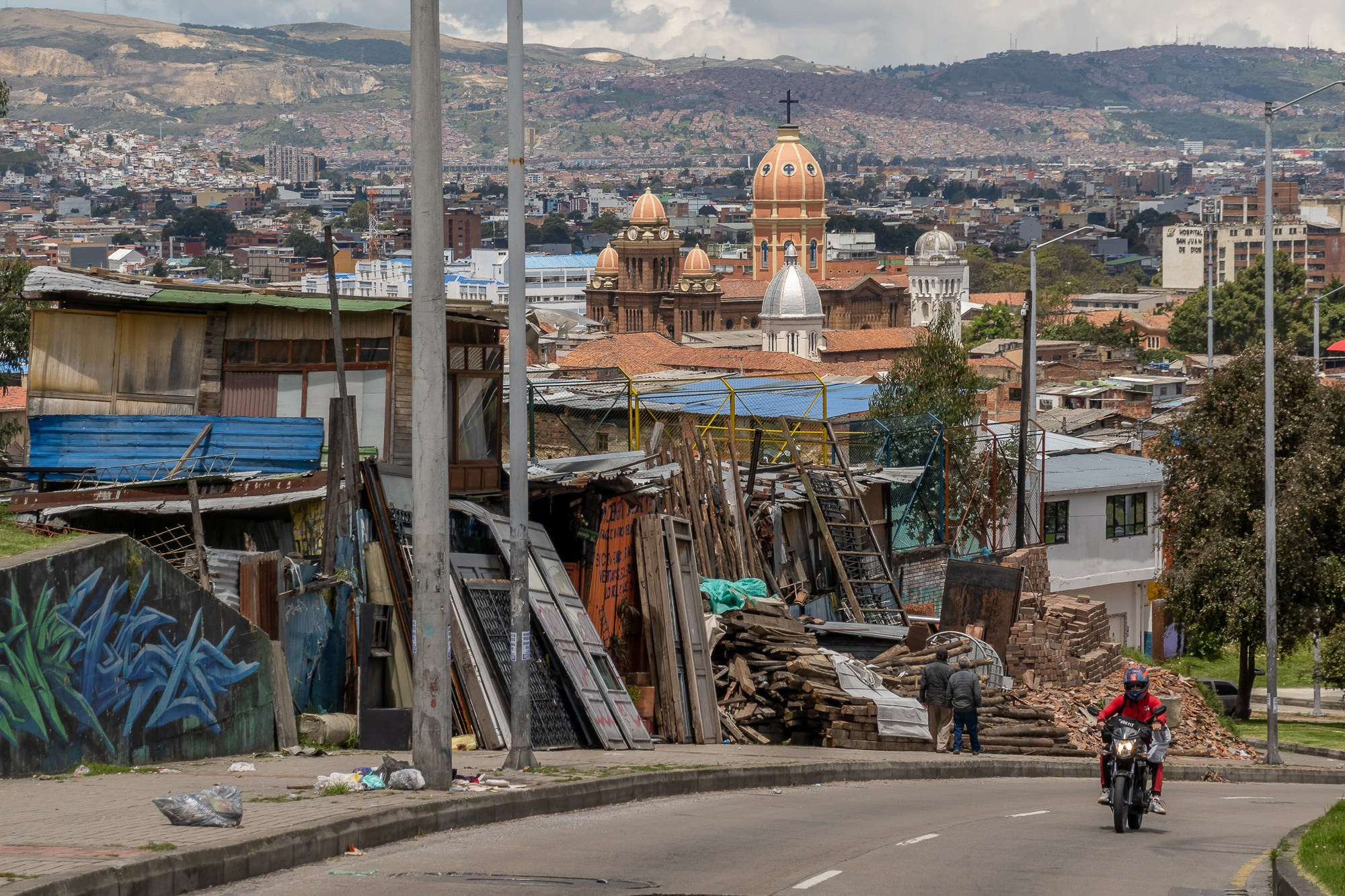 Богота, столица Колумбии. Bogotá, the capital of Colombia. Фотограф Алексей Скоробогатько